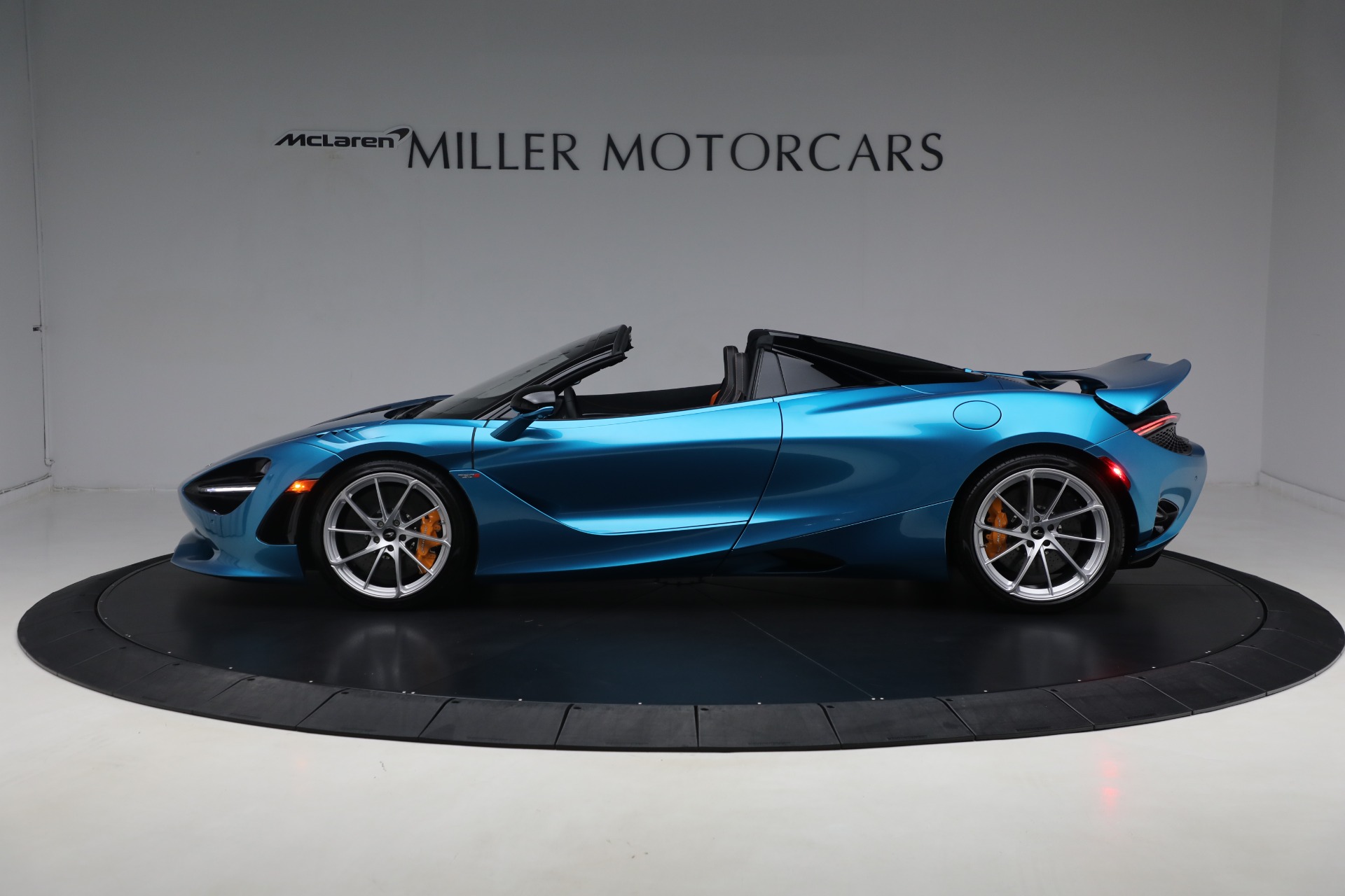 New-2024-McLaren-750S-Spider
