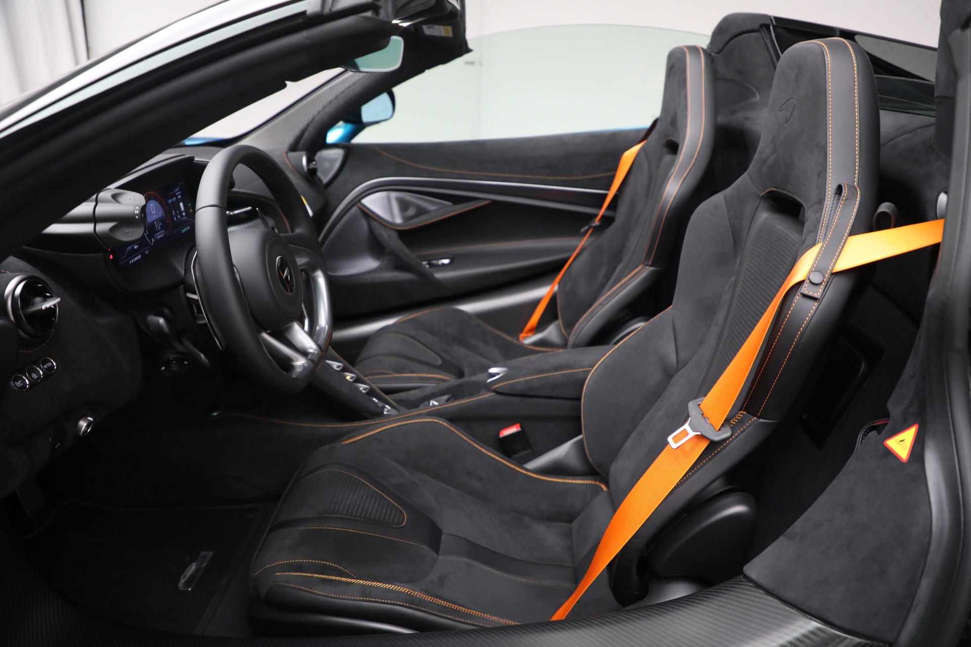 New-2024-McLaren-750S-Spider