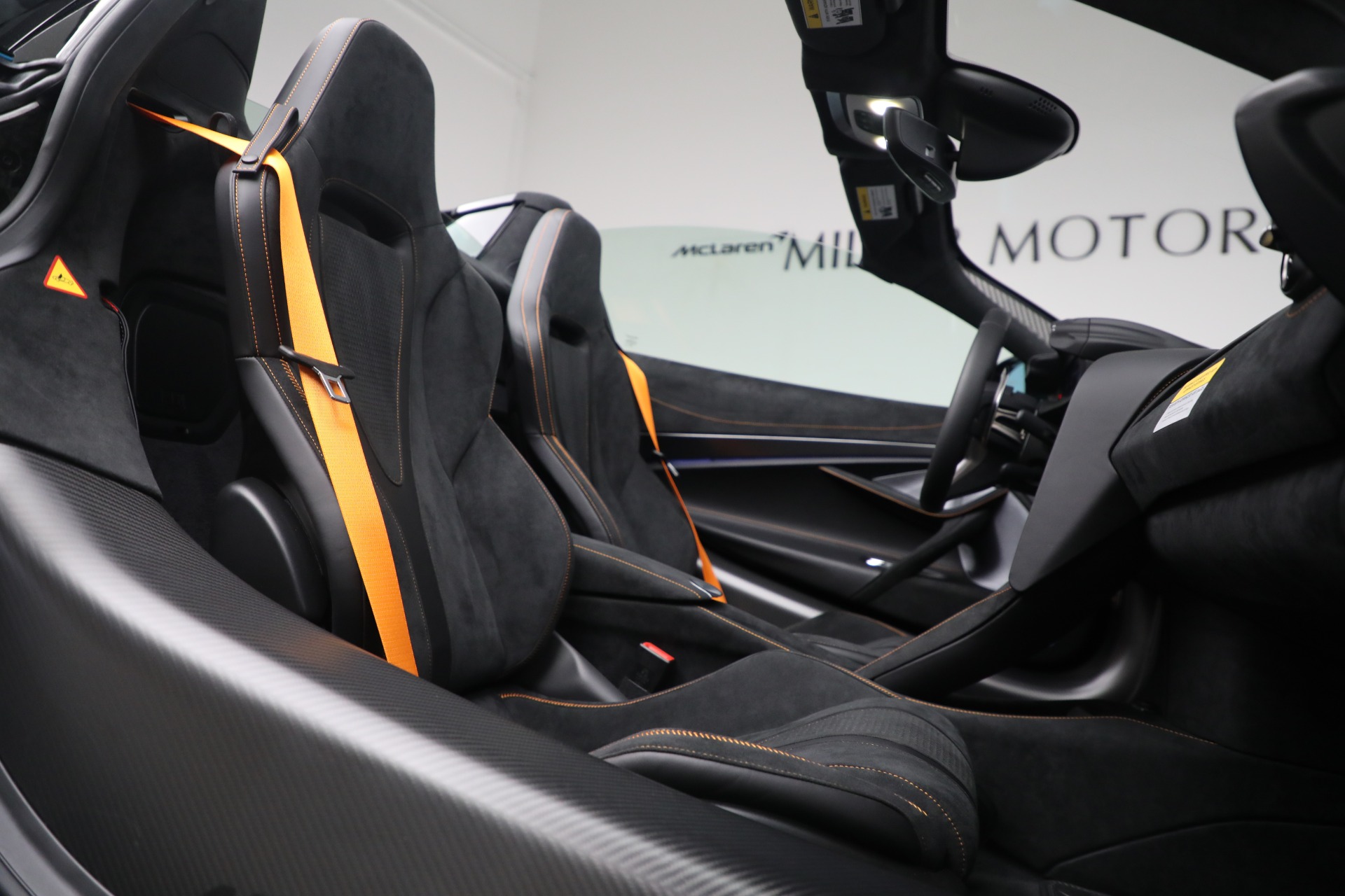 New-2024-McLaren-750S-Spider