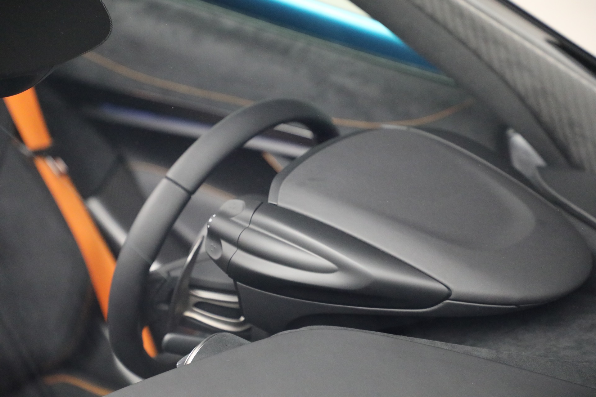 New-2024-McLaren-750S-Spider