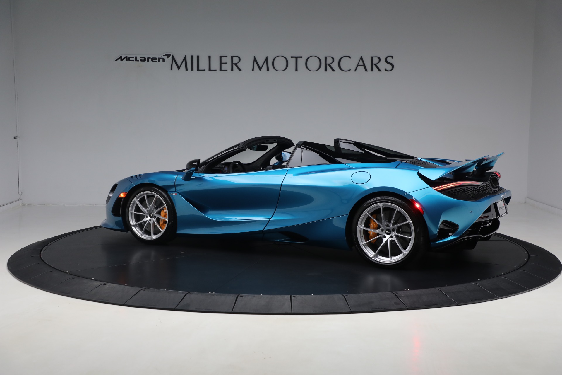 New-2024-McLaren-750S-Spider