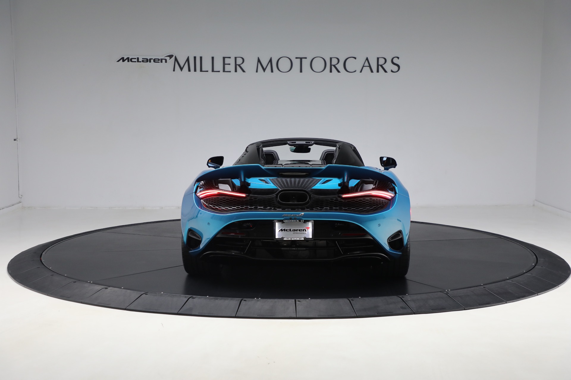 New-2024-McLaren-750S-Spider