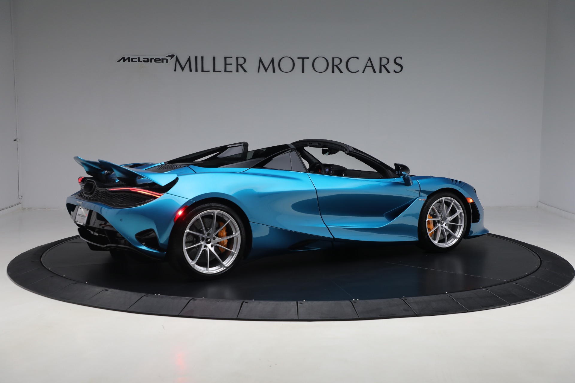 New-2024-McLaren-750S-Spider