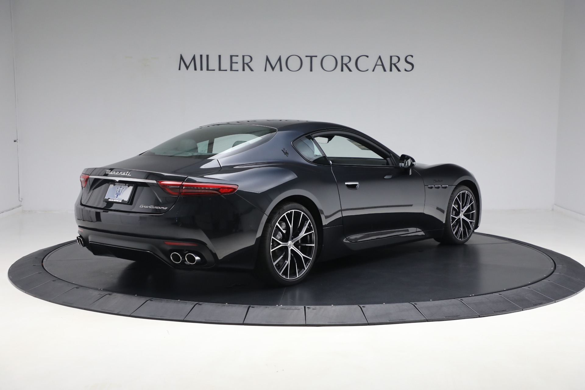 New-2024-Maserati-GranTurismo-Modena