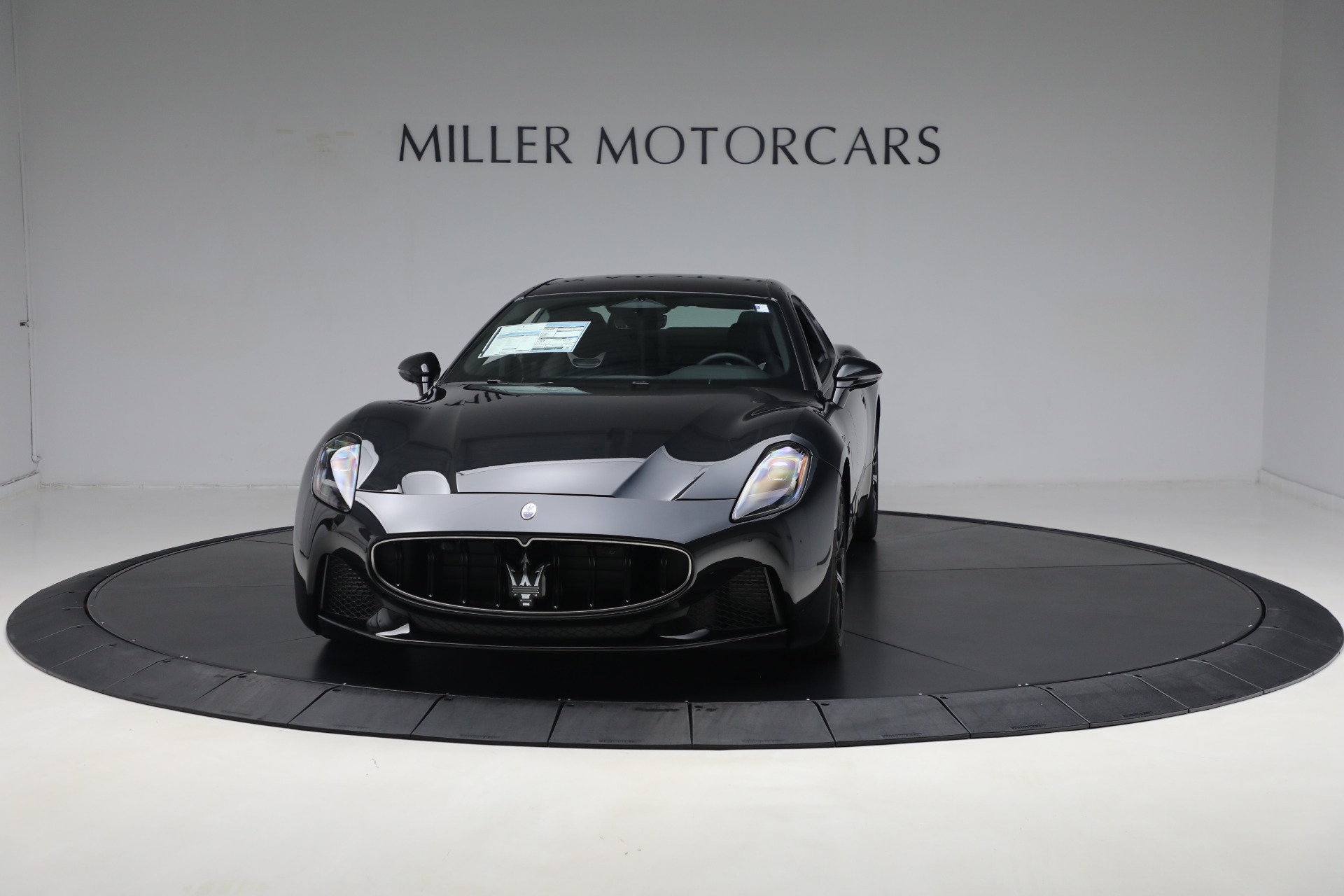 New-2024-Maserati-GranTurismo-Modena