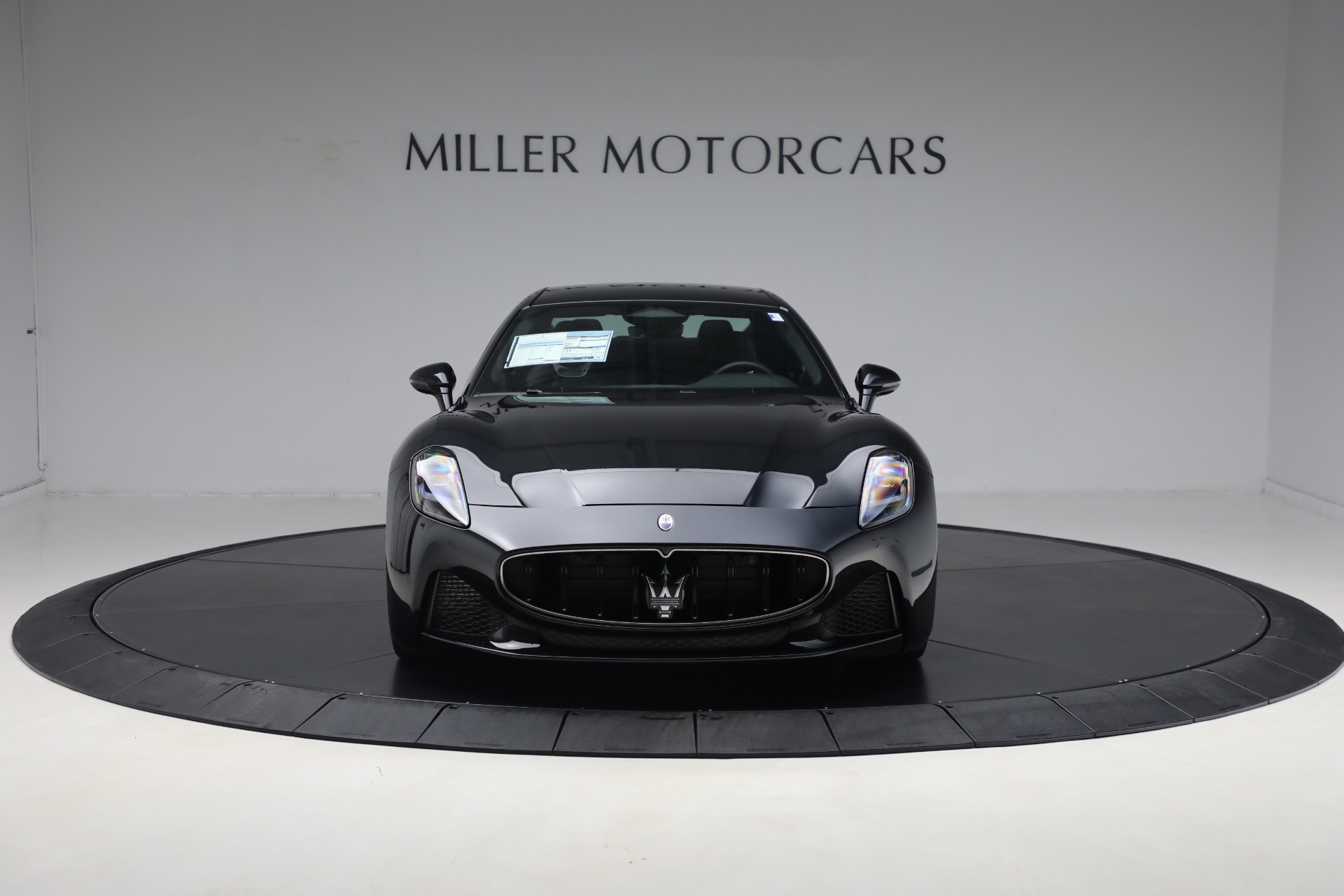 New-2024-Maserati-GranTurismo-Modena