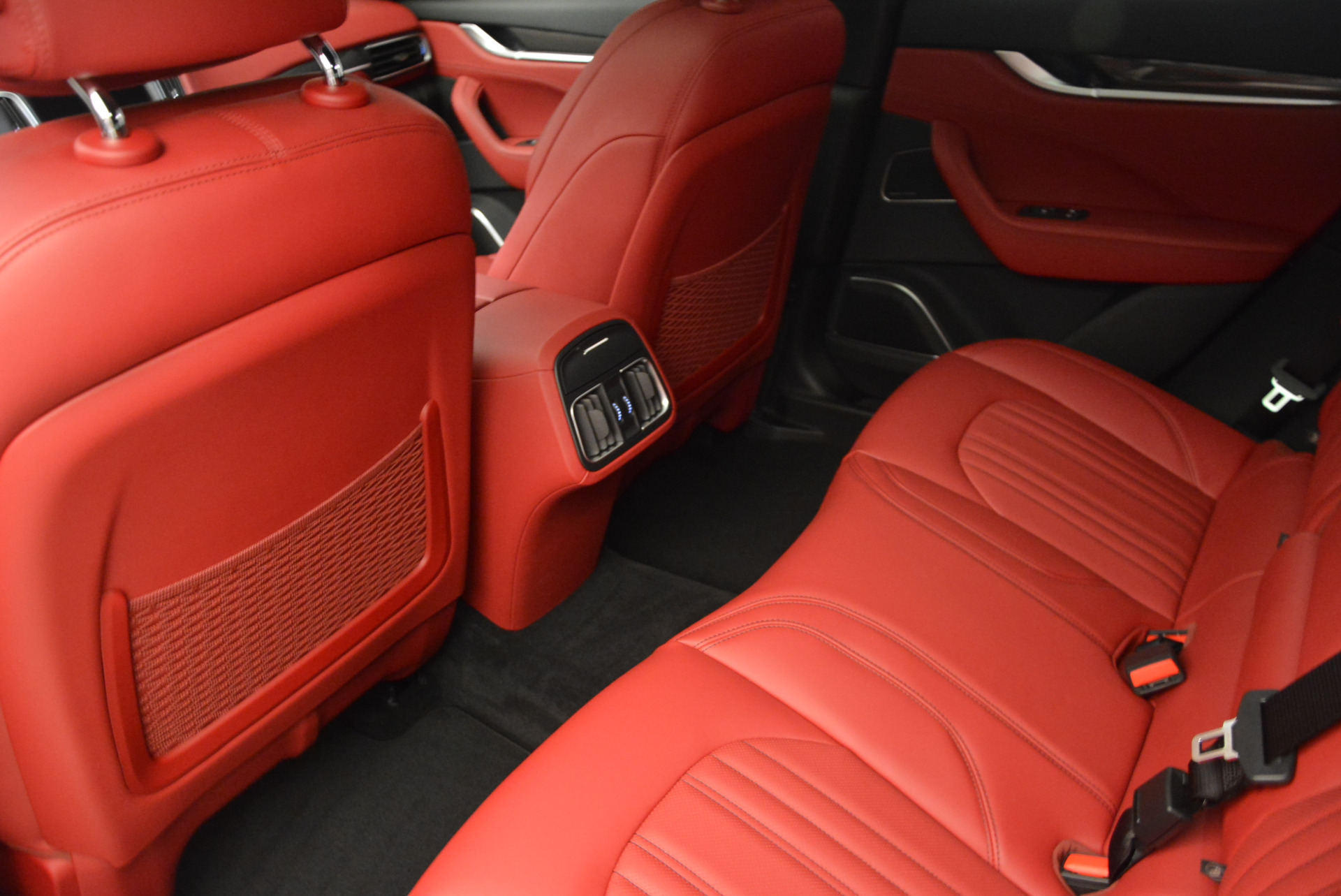 New-2017-Maserati-Levante