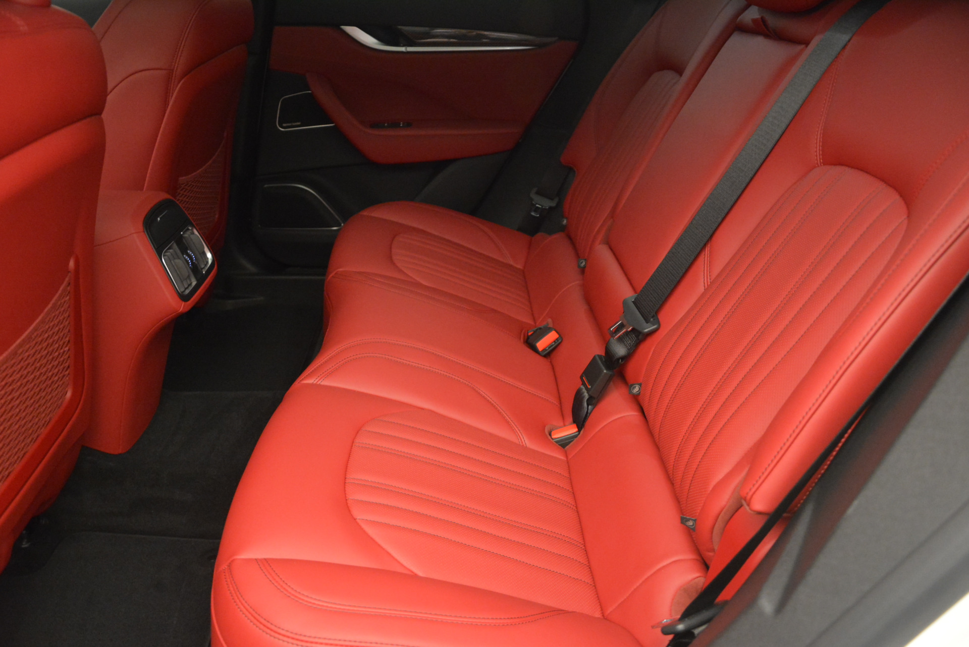 New-2017-Maserati-Levante