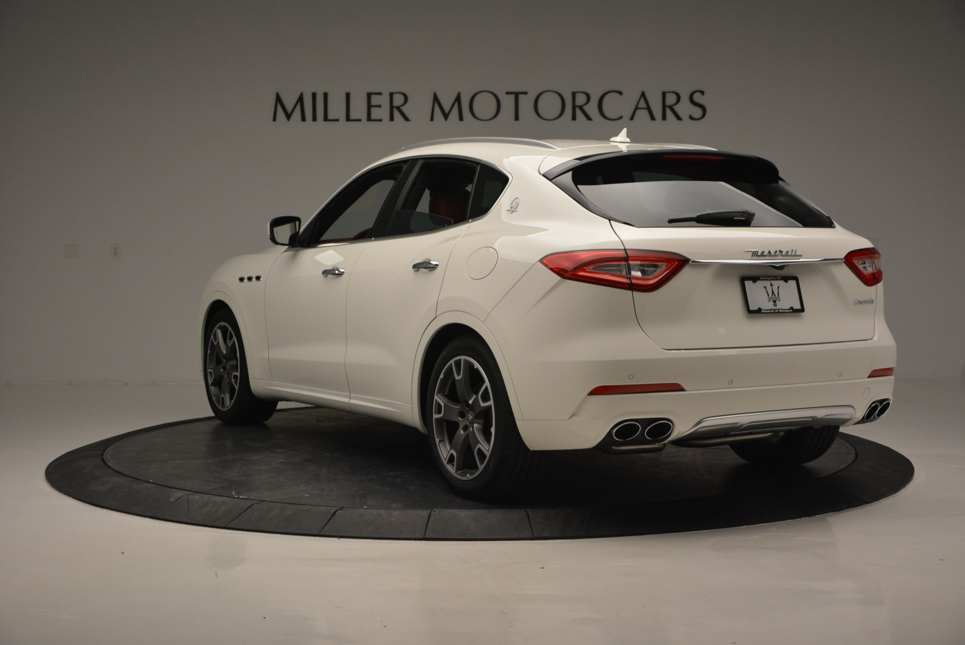 New-2017-Maserati-Levante