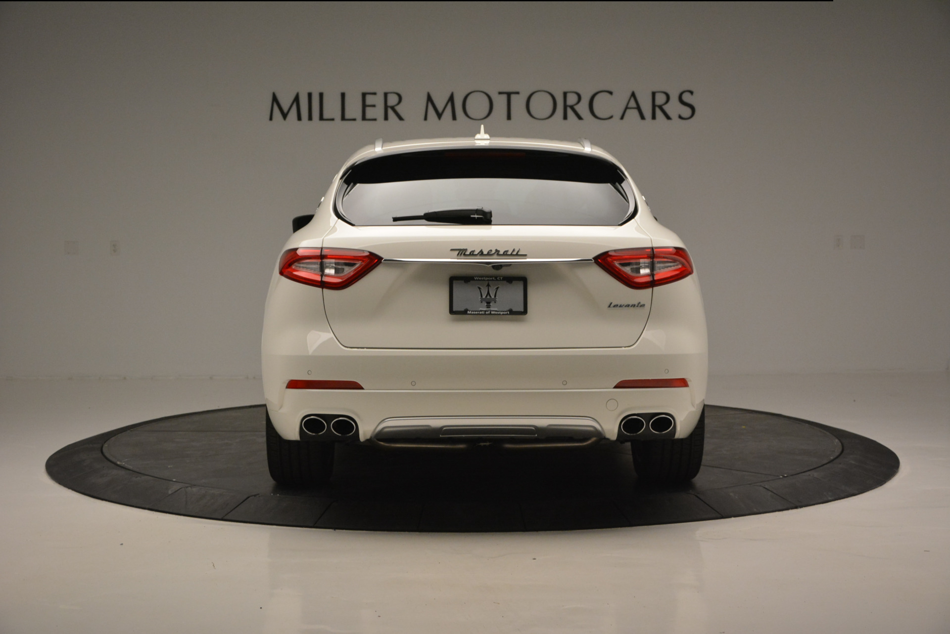 New-2017-Maserati-Levante