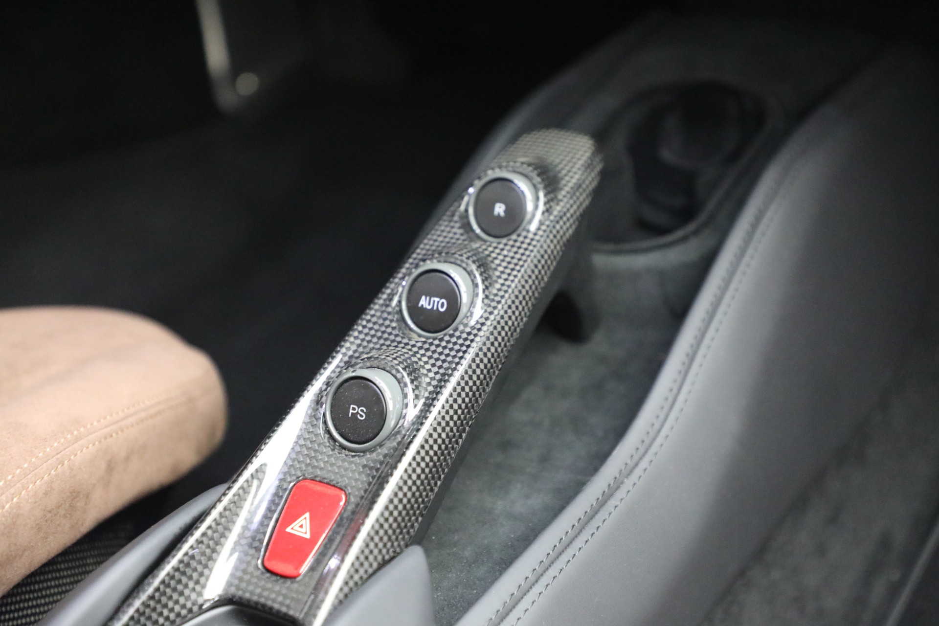 Used-2023-Ferrari-F8-Spider