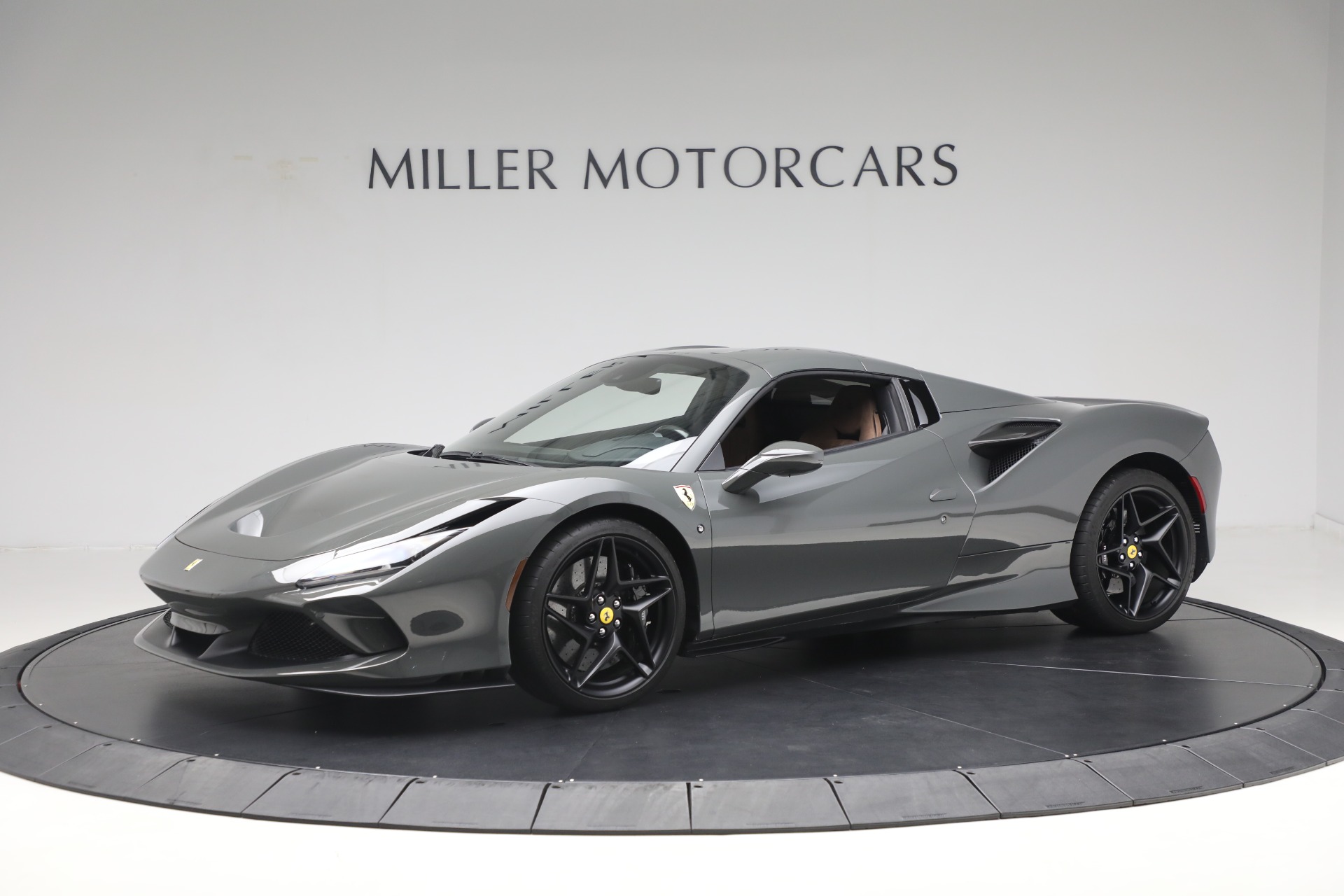 Used-2023-Ferrari-F8-Spider