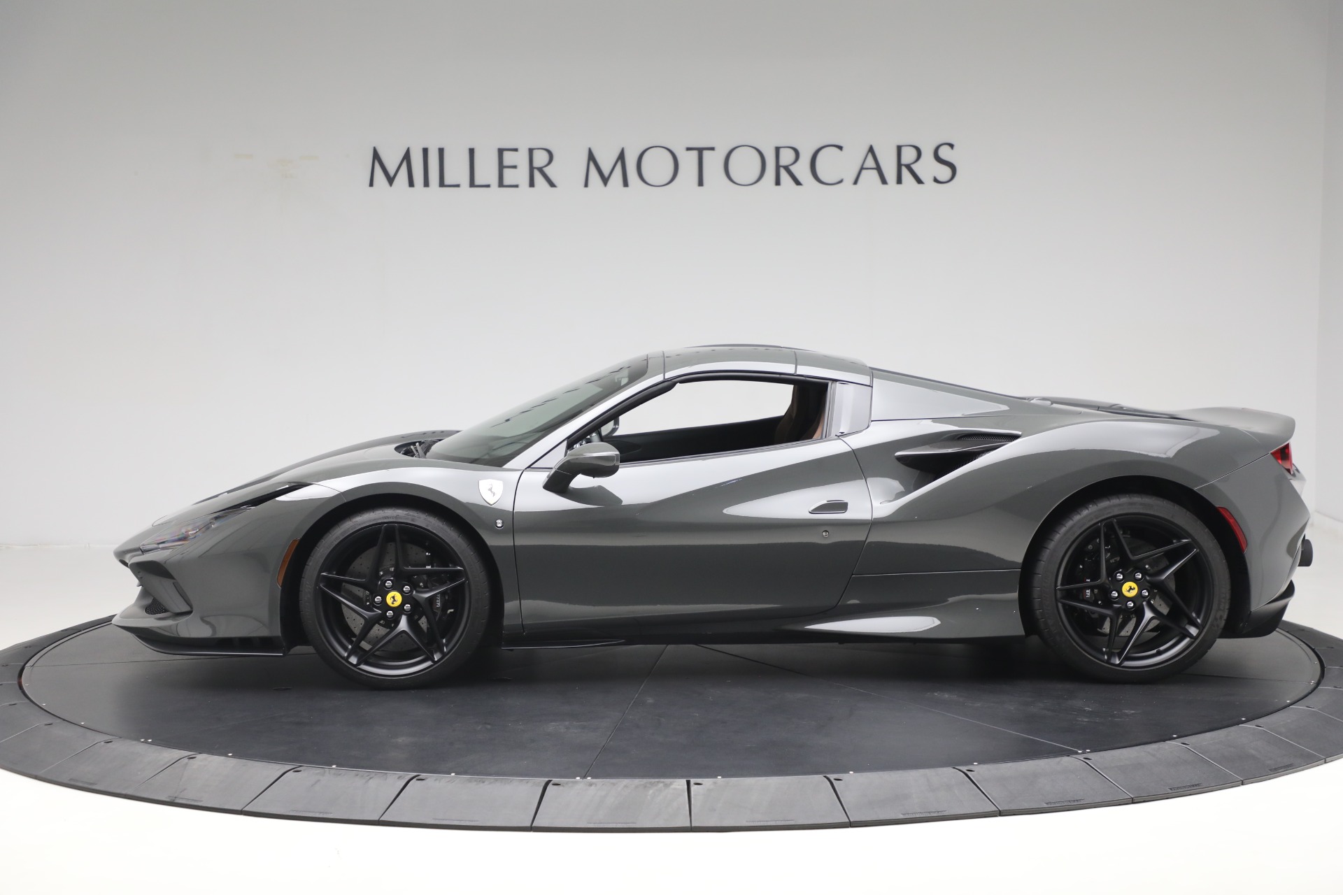 Used-2023-Ferrari-F8-Spider