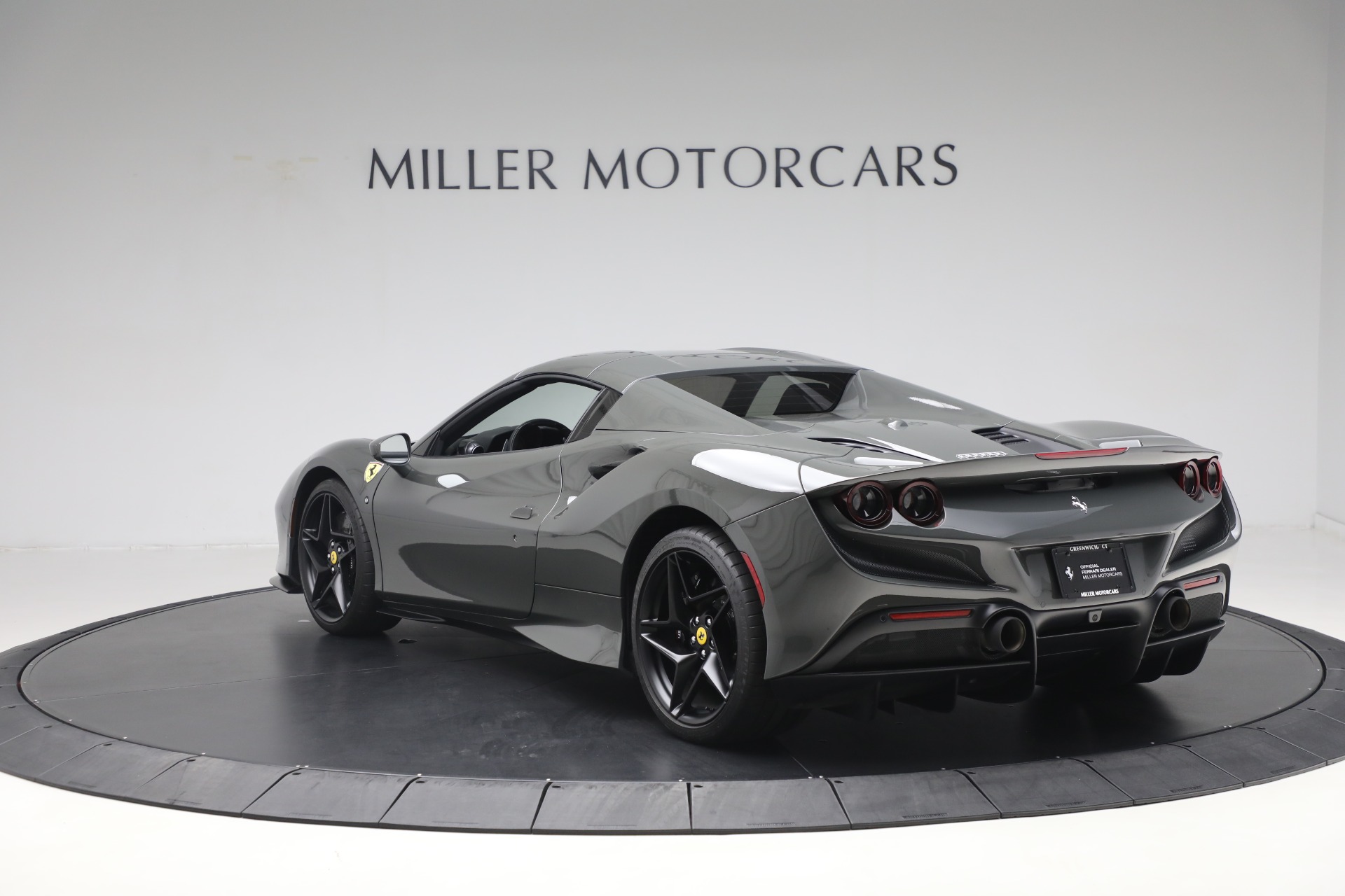 Used-2023-Ferrari-F8-Spider