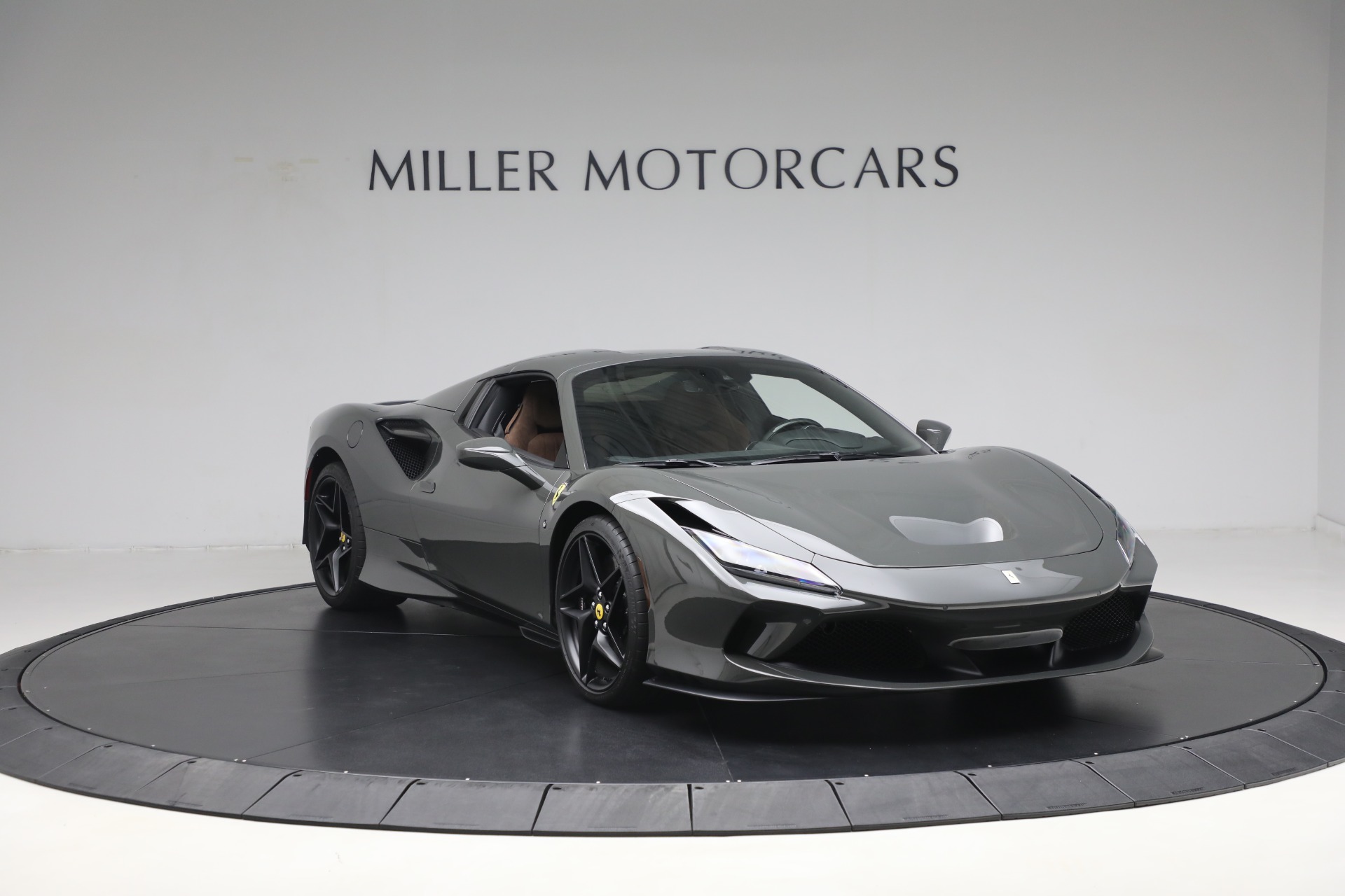 Used-2023-Ferrari-F8-Spider