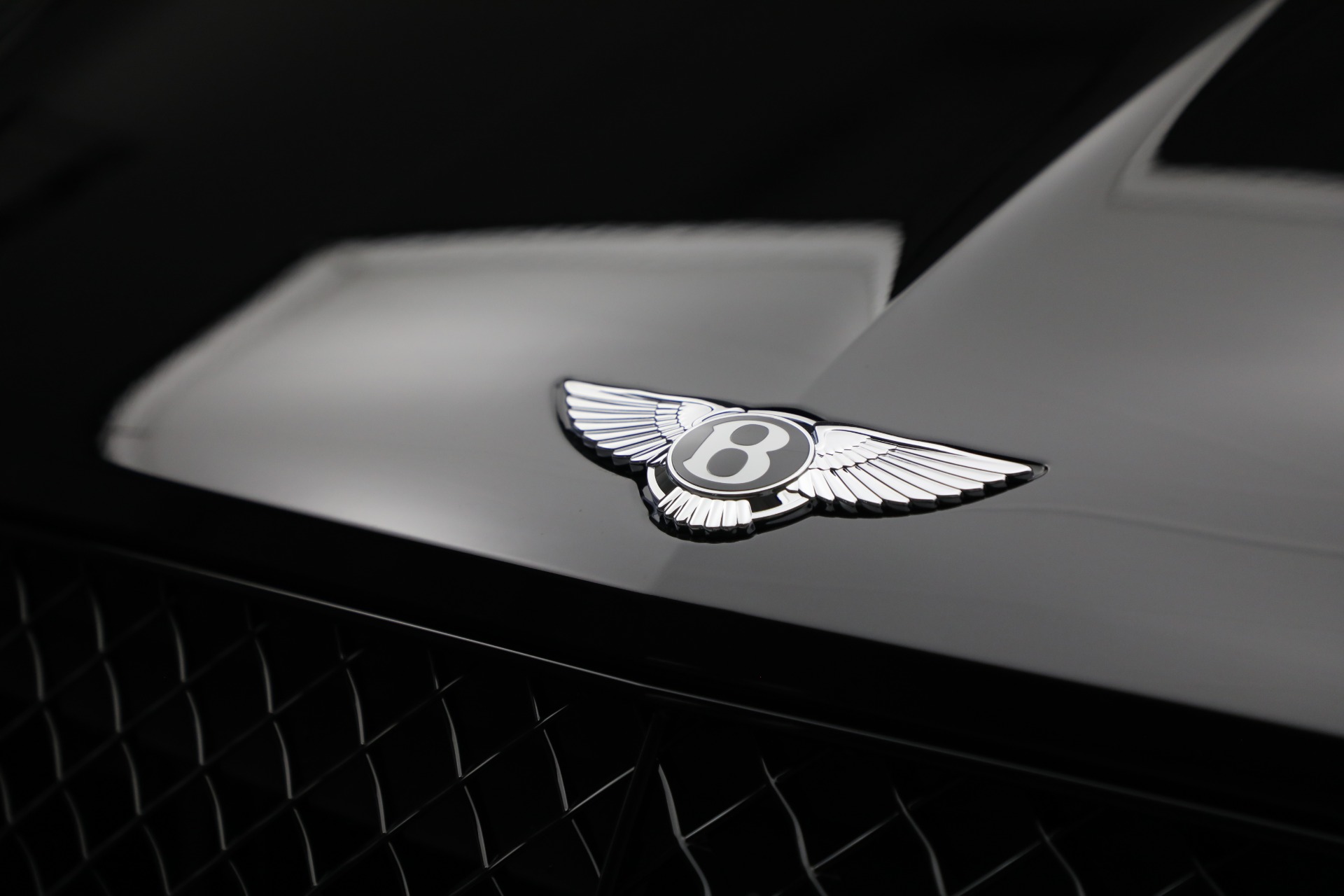 New-2024-Bentley-Bentayga-S-V8