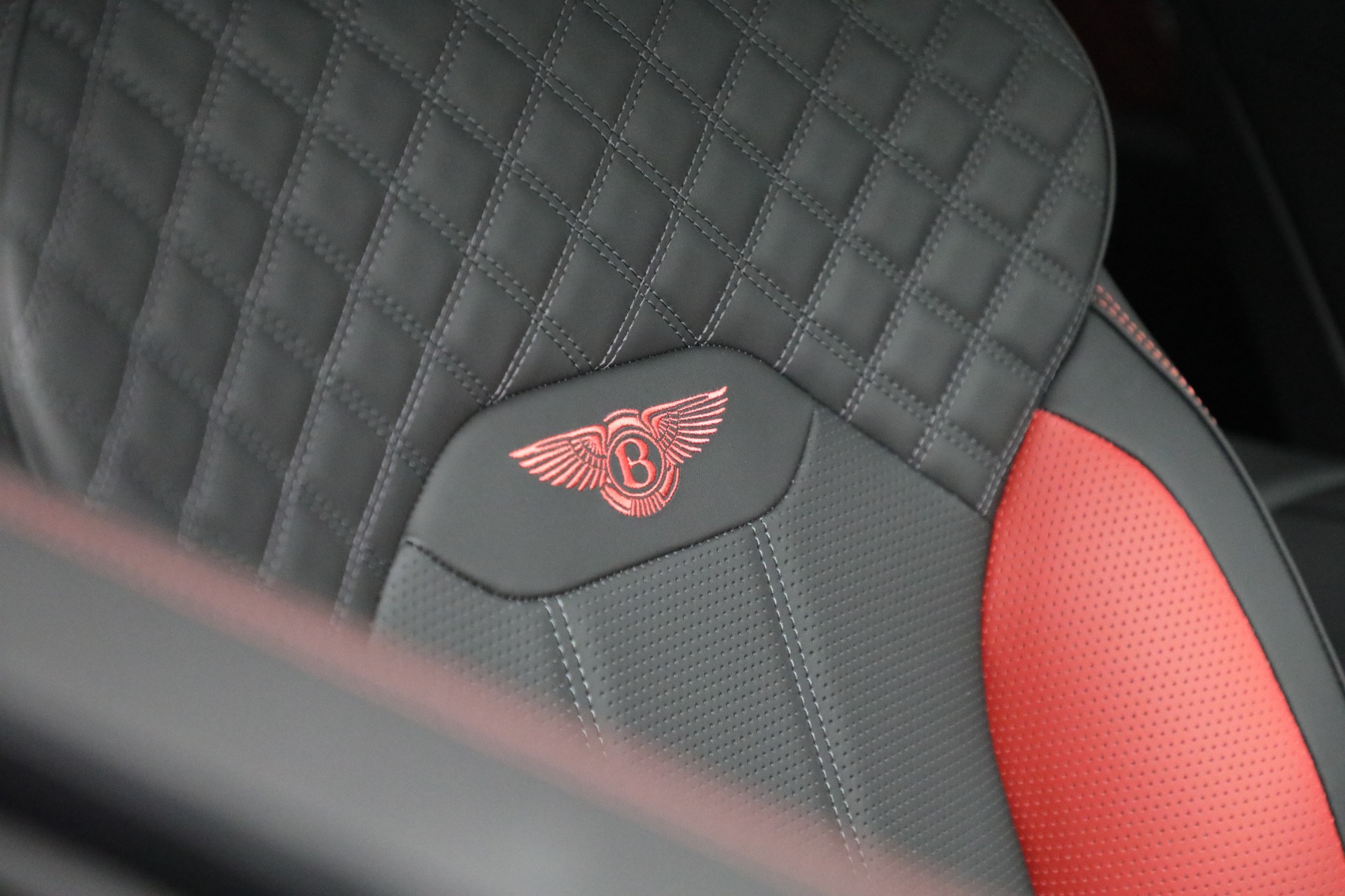 New-2024-Bentley-Bentayga-S-V8