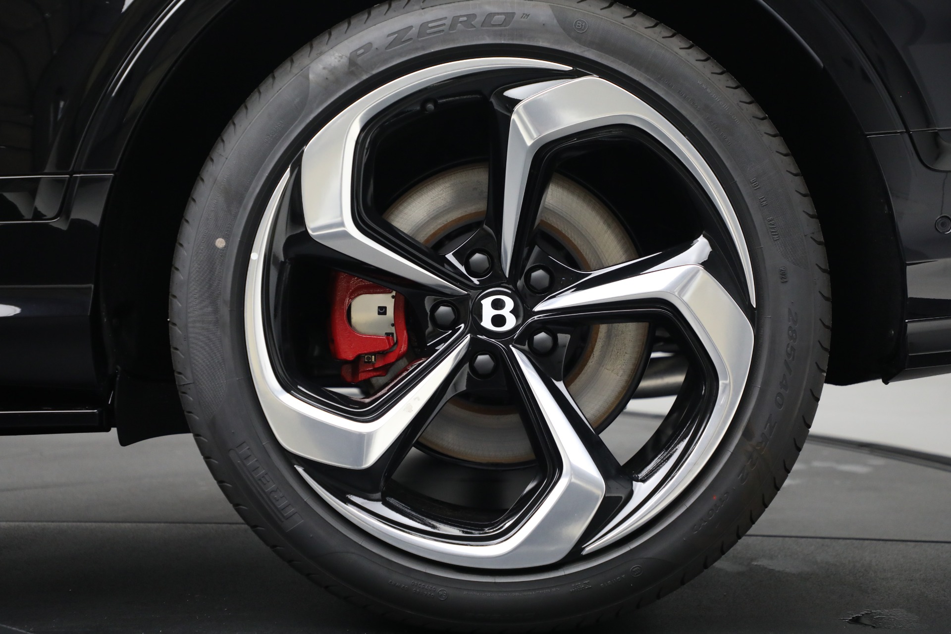 New-2024-Bentley-Bentayga-S-V8