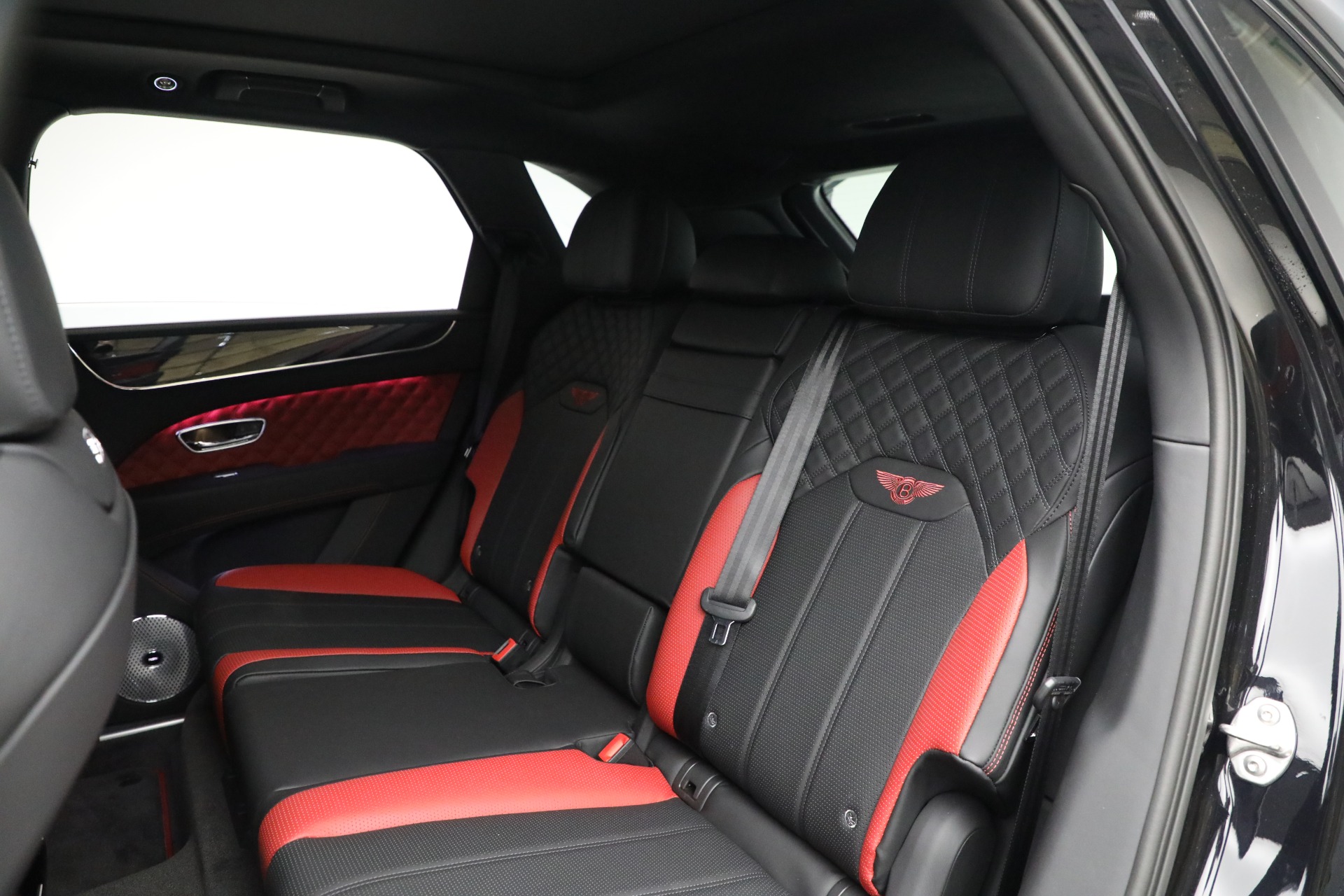 New-2024-Bentley-Bentayga-S-V8