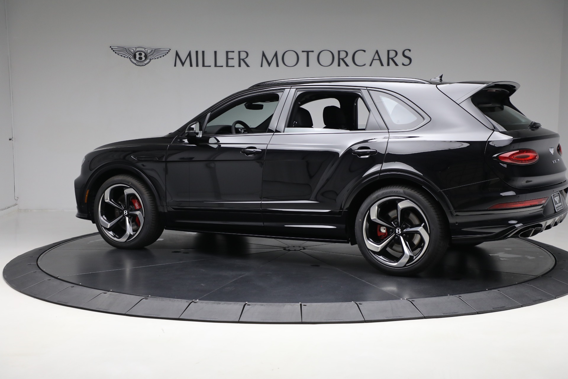 New-2024-Bentley-Bentayga-S-V8