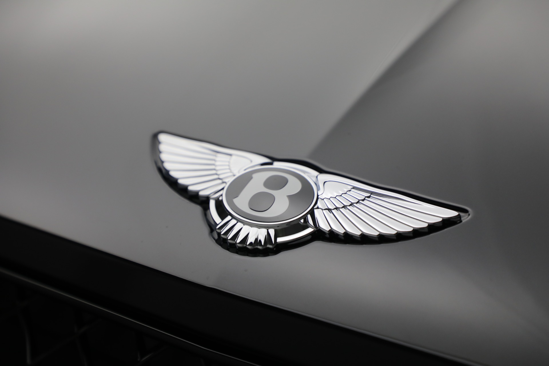 New-2024-Bentley-Bentayga-S-V8