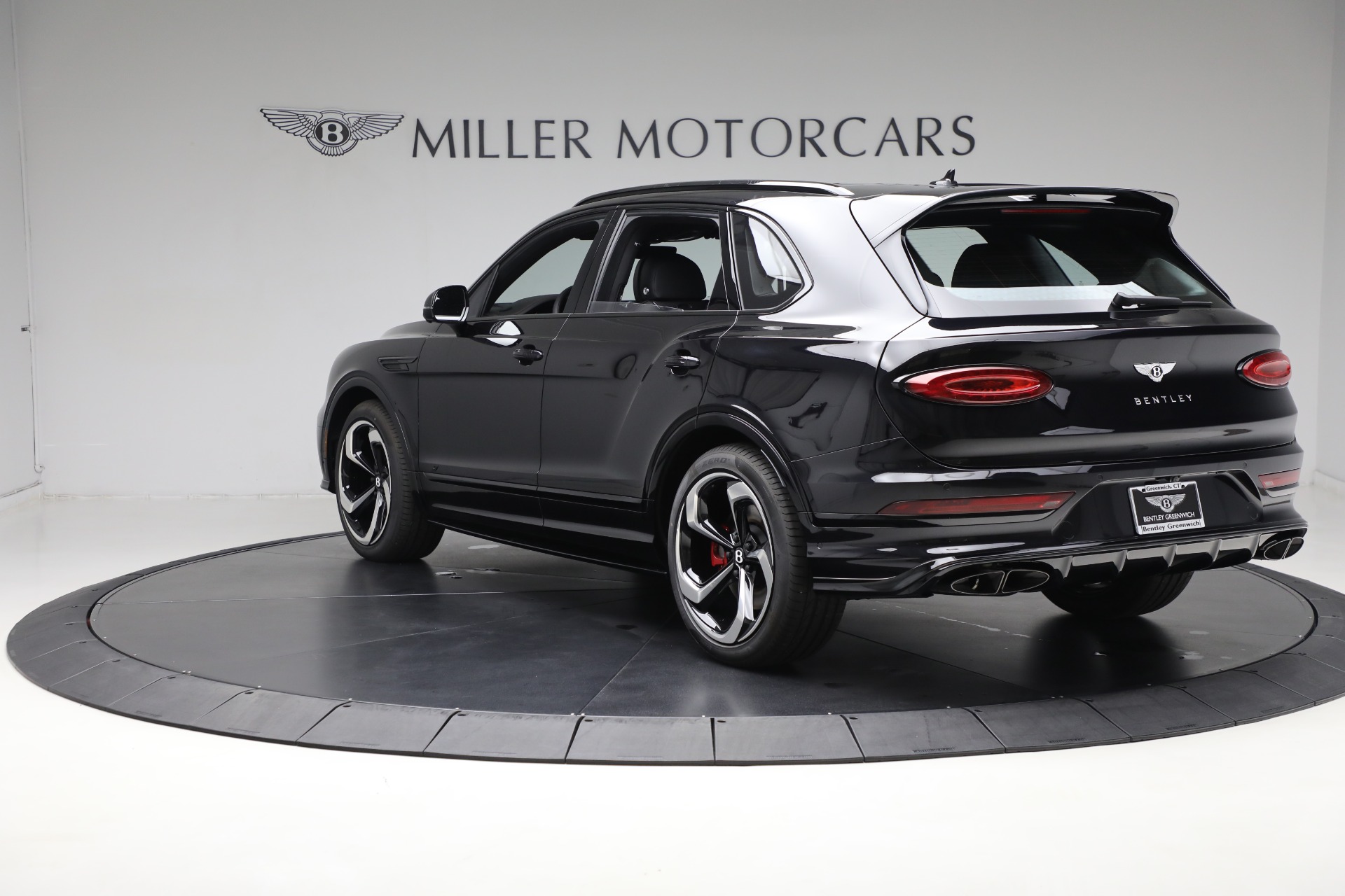 New-2024-Bentley-Bentayga-S-V8