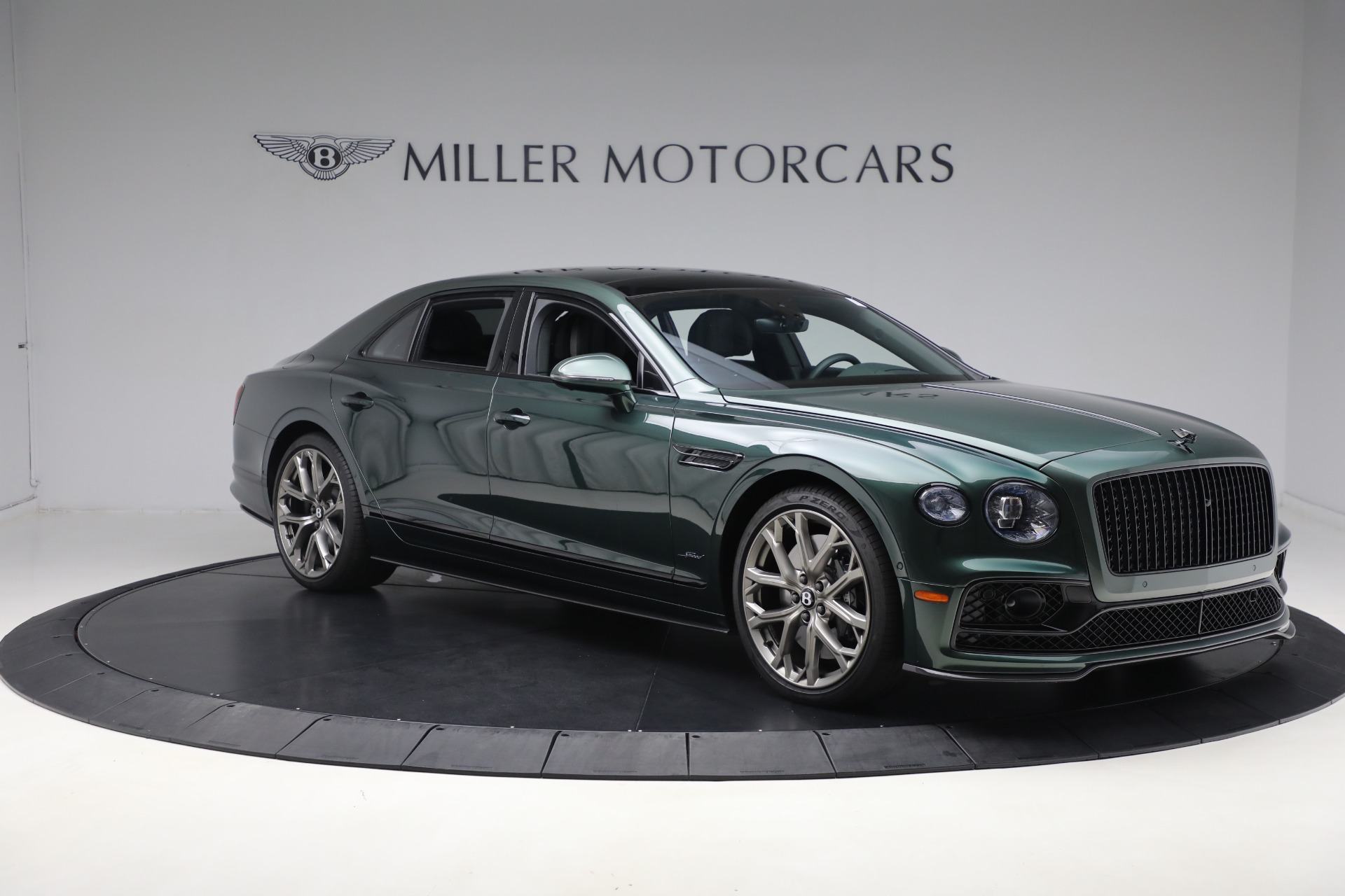 Used-2023-Bentley-Flying-Spur-Speed