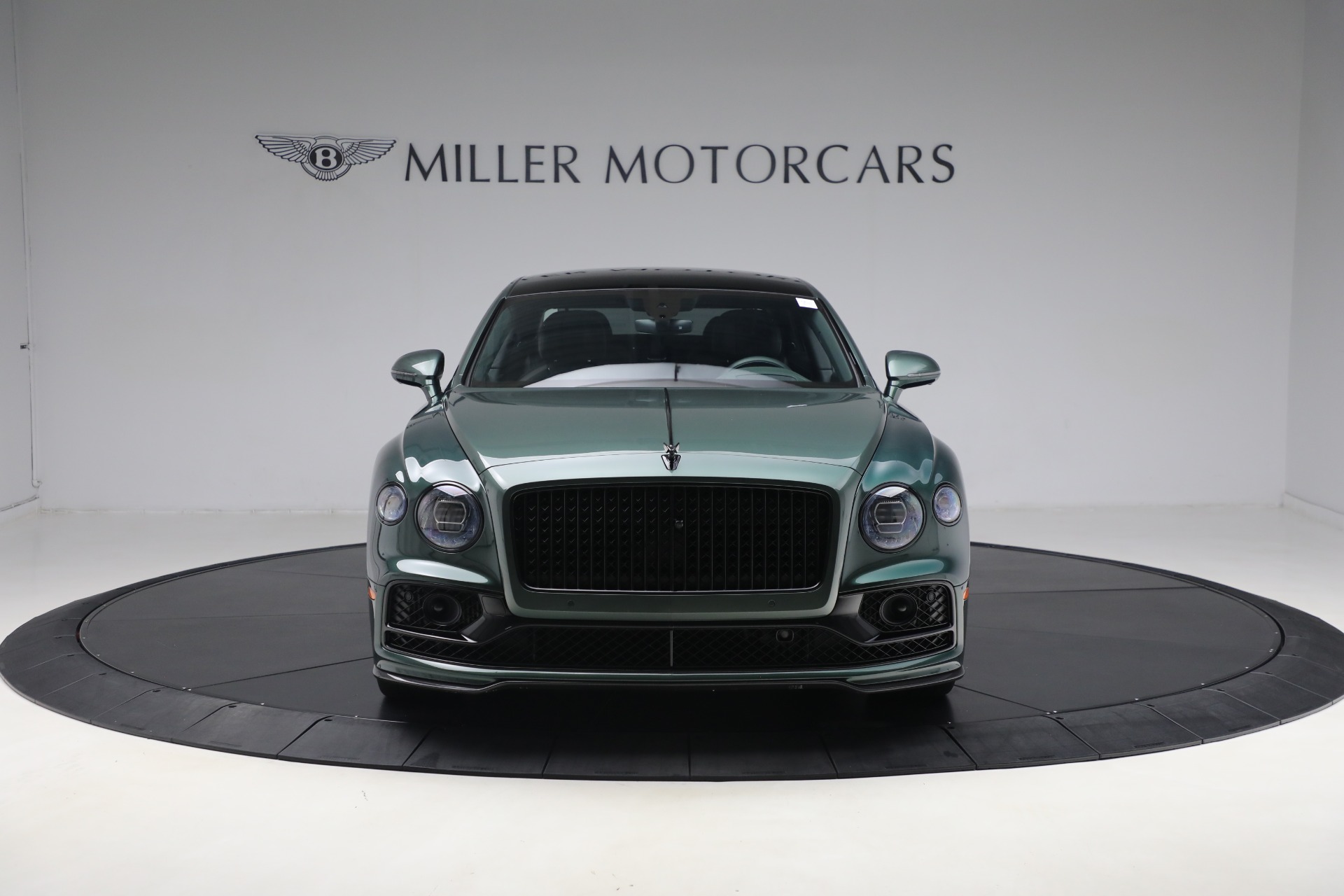 Used-2023-Bentley-Flying-Spur-Speed