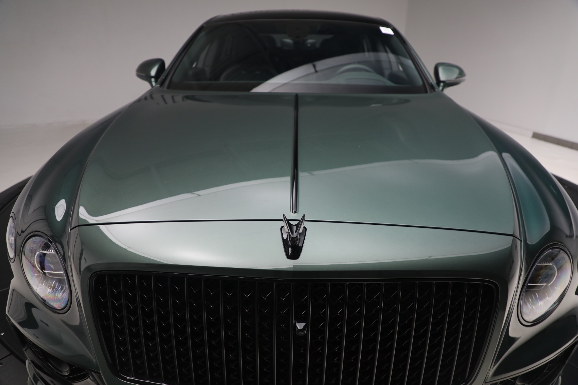 Used-2023-Bentley-Flying-Spur-Speed