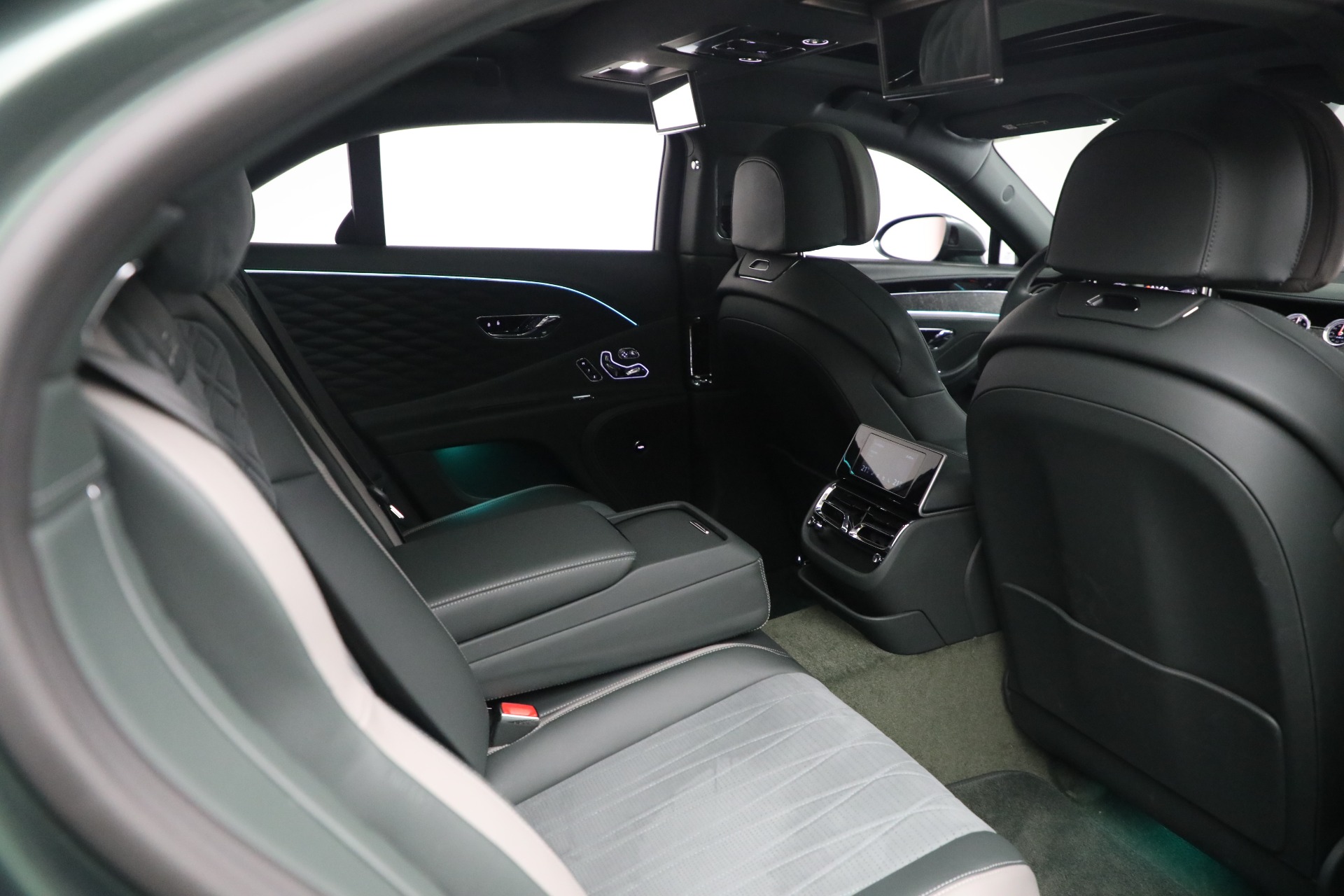 Used-2023-Bentley-Flying-Spur-Speed