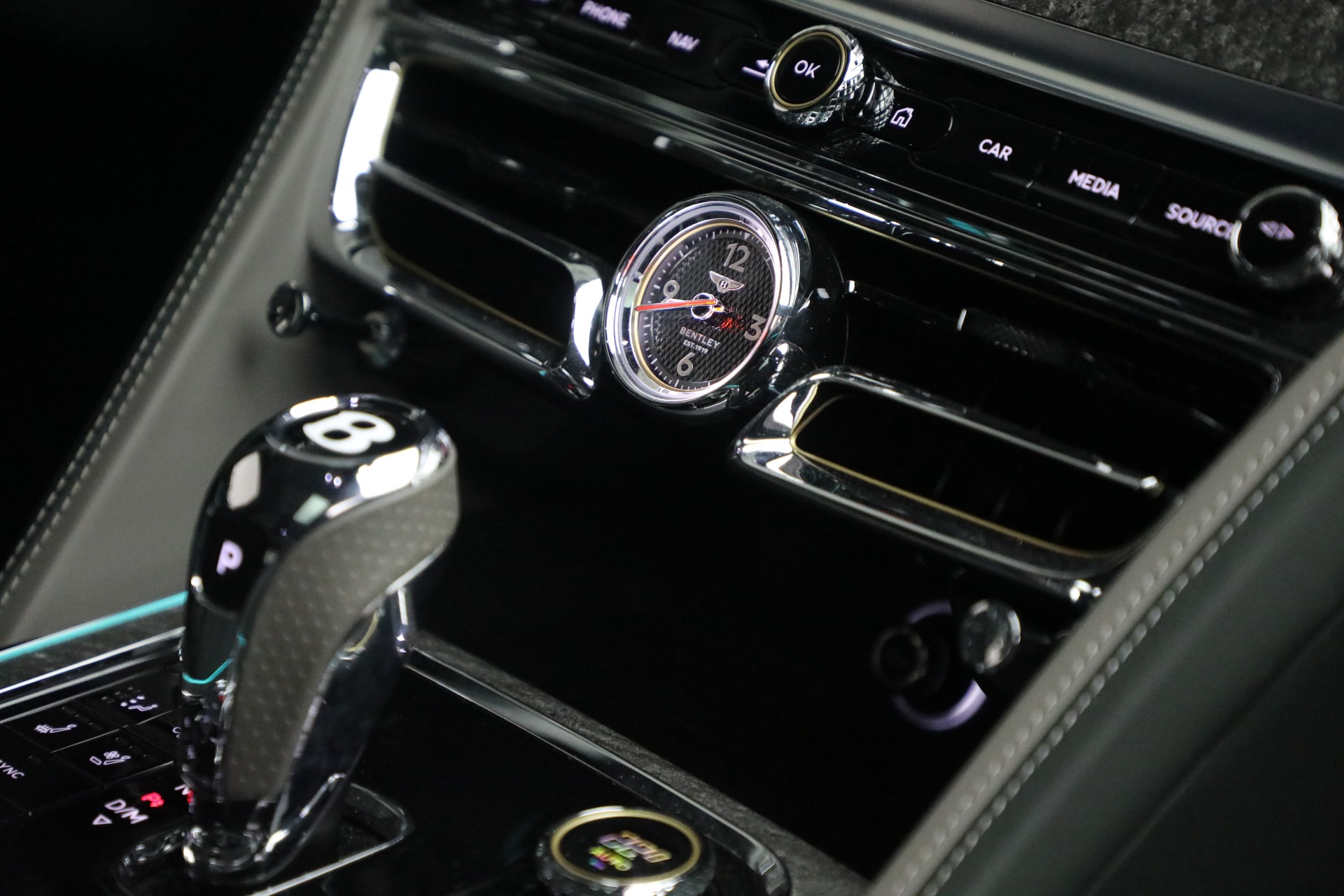 Used-2023-Bentley-Flying-Spur-Speed