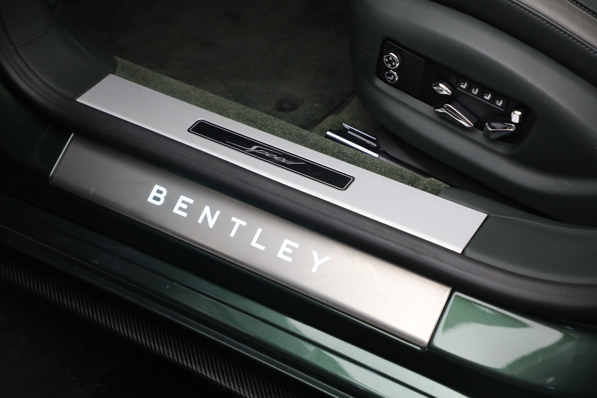 Used-2023-Bentley-Flying-Spur-Speed