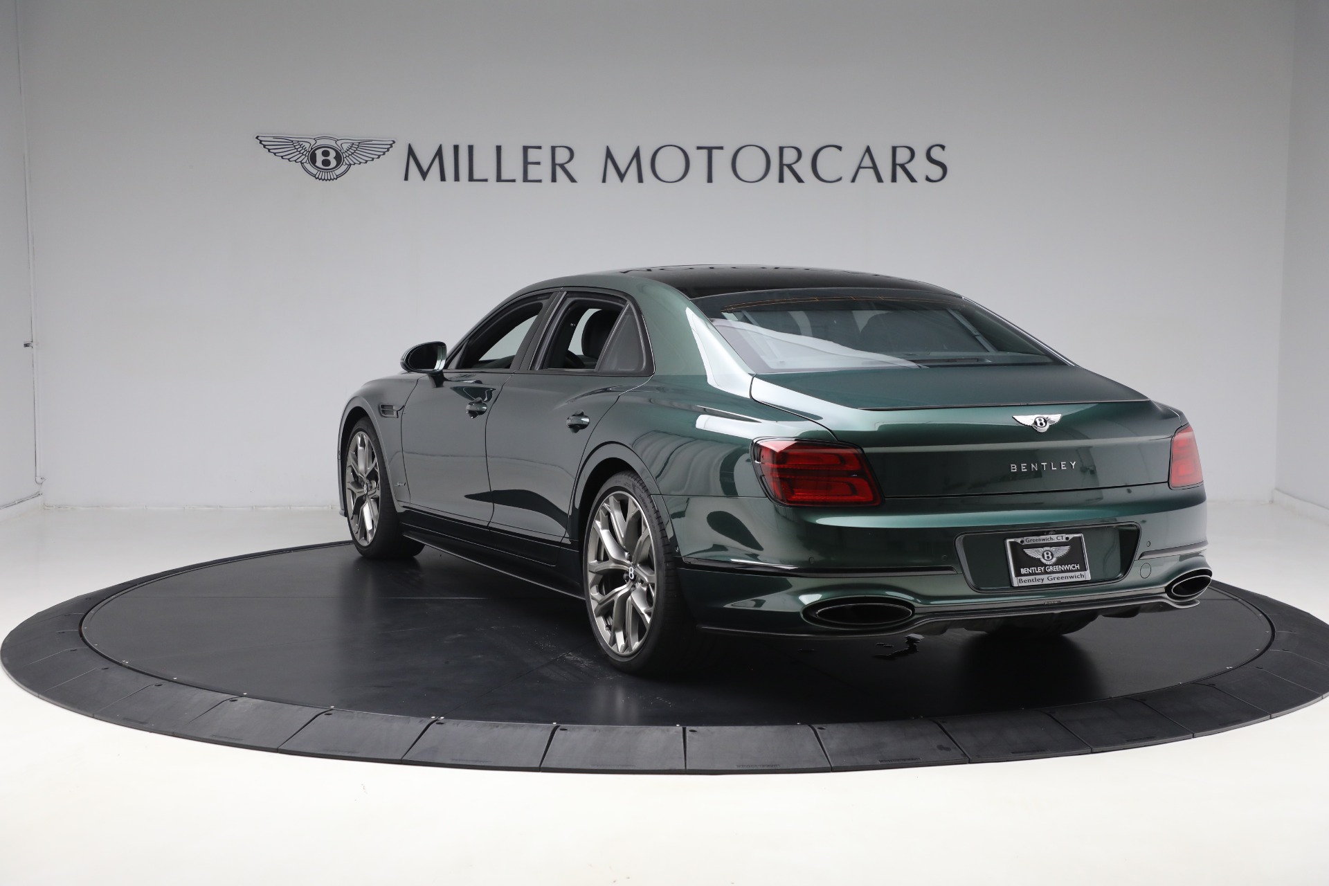Used-2023-Bentley-Flying-Spur-Speed