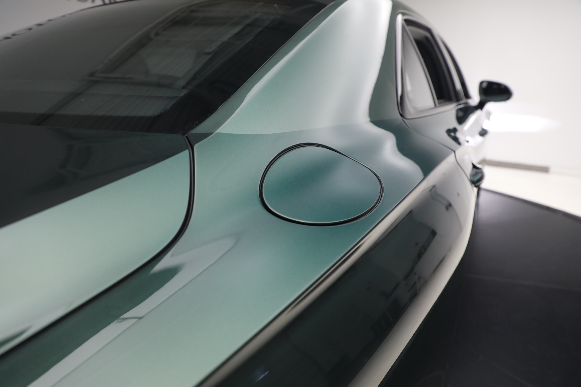 Used-2023-Bentley-Flying-Spur-Speed