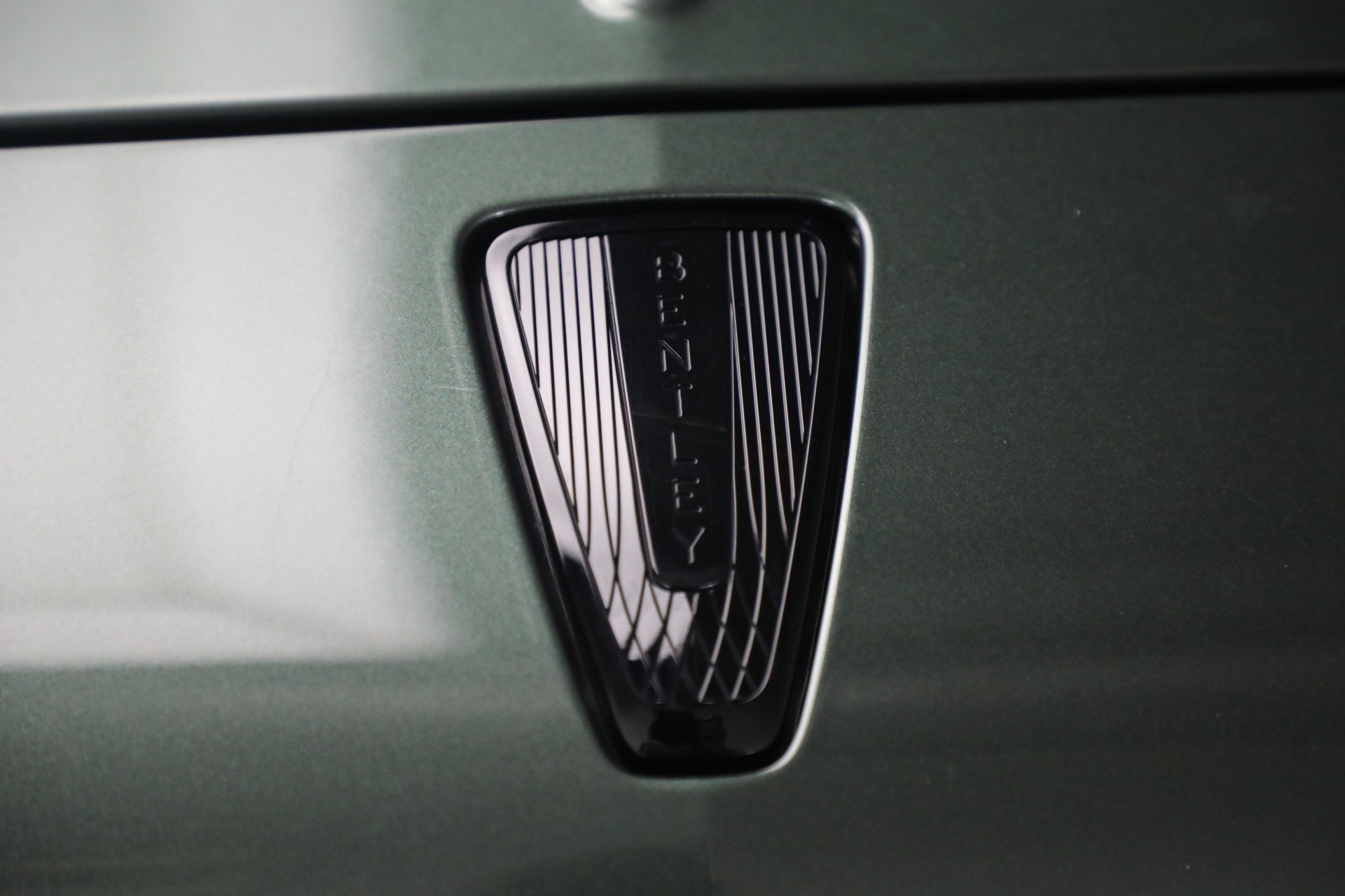 Used-2023-Bentley-Flying-Spur-Speed