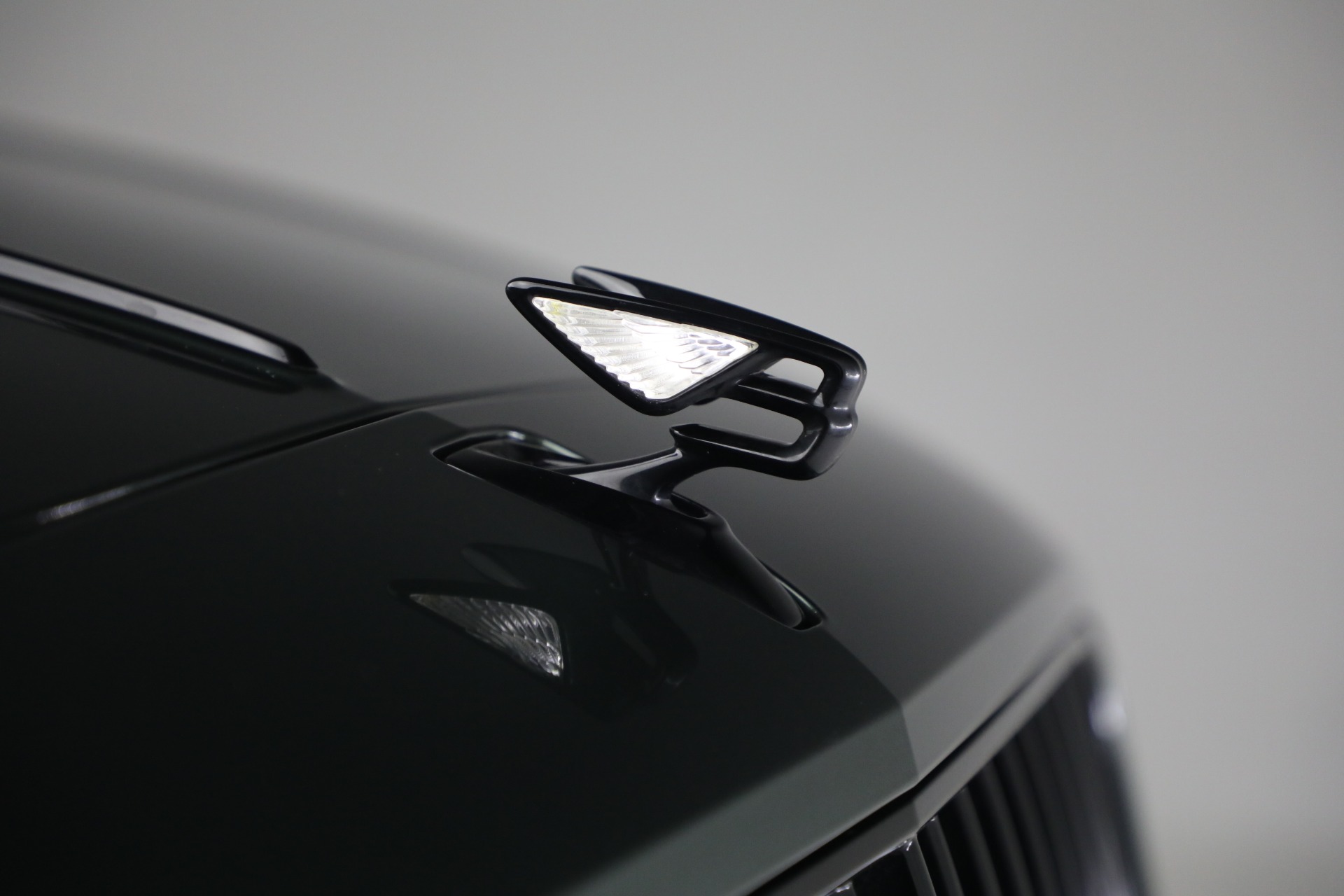 Used-2023-Bentley-Flying-Spur-Speed