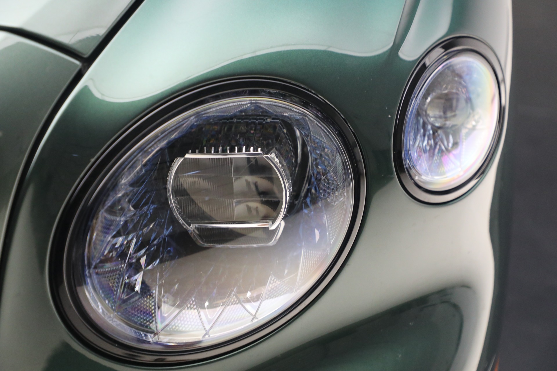 Used-2023-Bentley-Flying-Spur-Speed