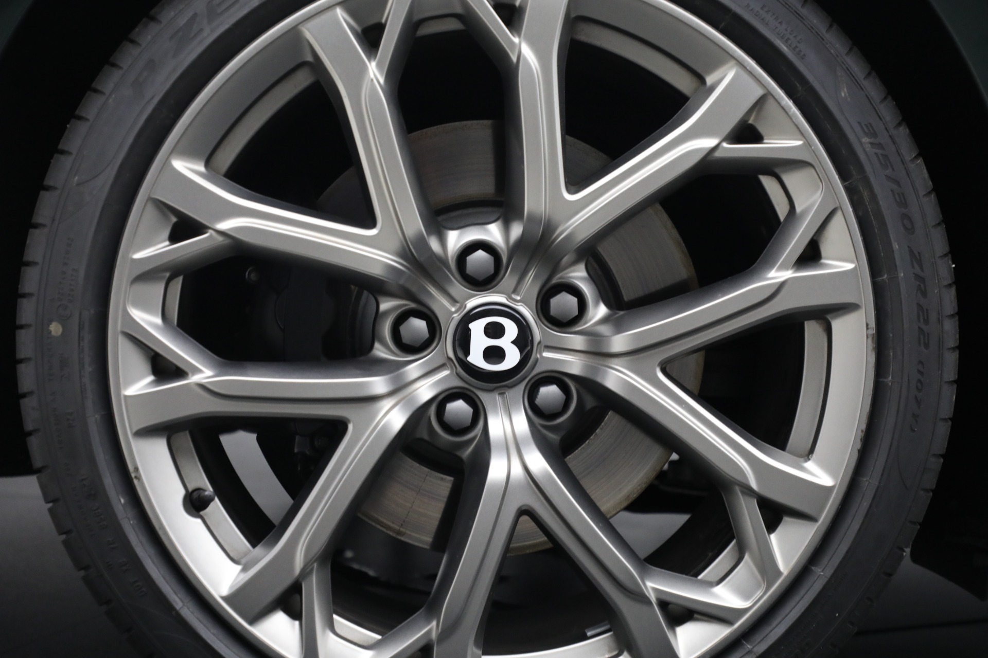 Used-2023-Bentley-Flying-Spur-Speed