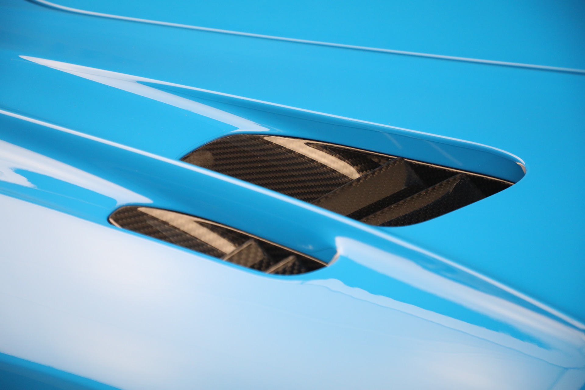 Used-2021-Bugatti-Chiron-Pur-Sport