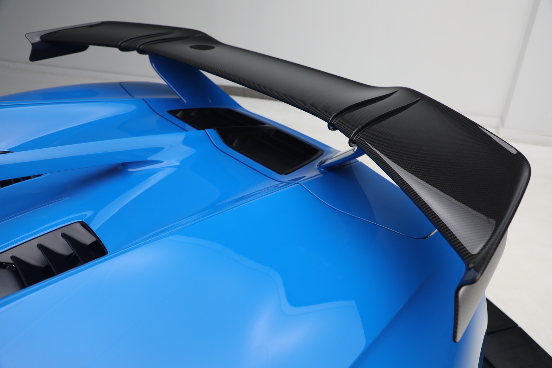 Used-2021-Bugatti-Chiron-Pur-Sport