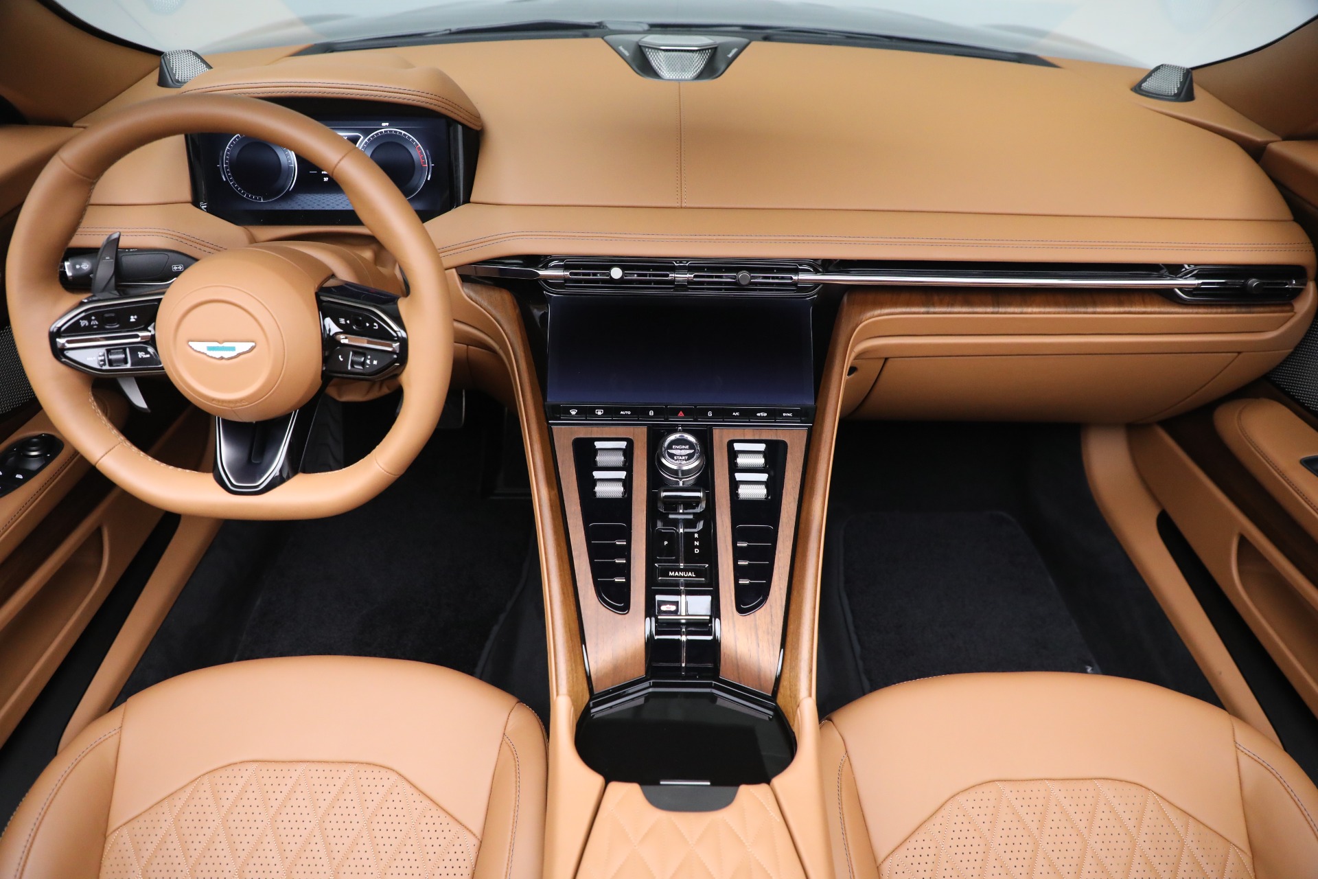 New-2025-Aston-Martin-DB12-Volante