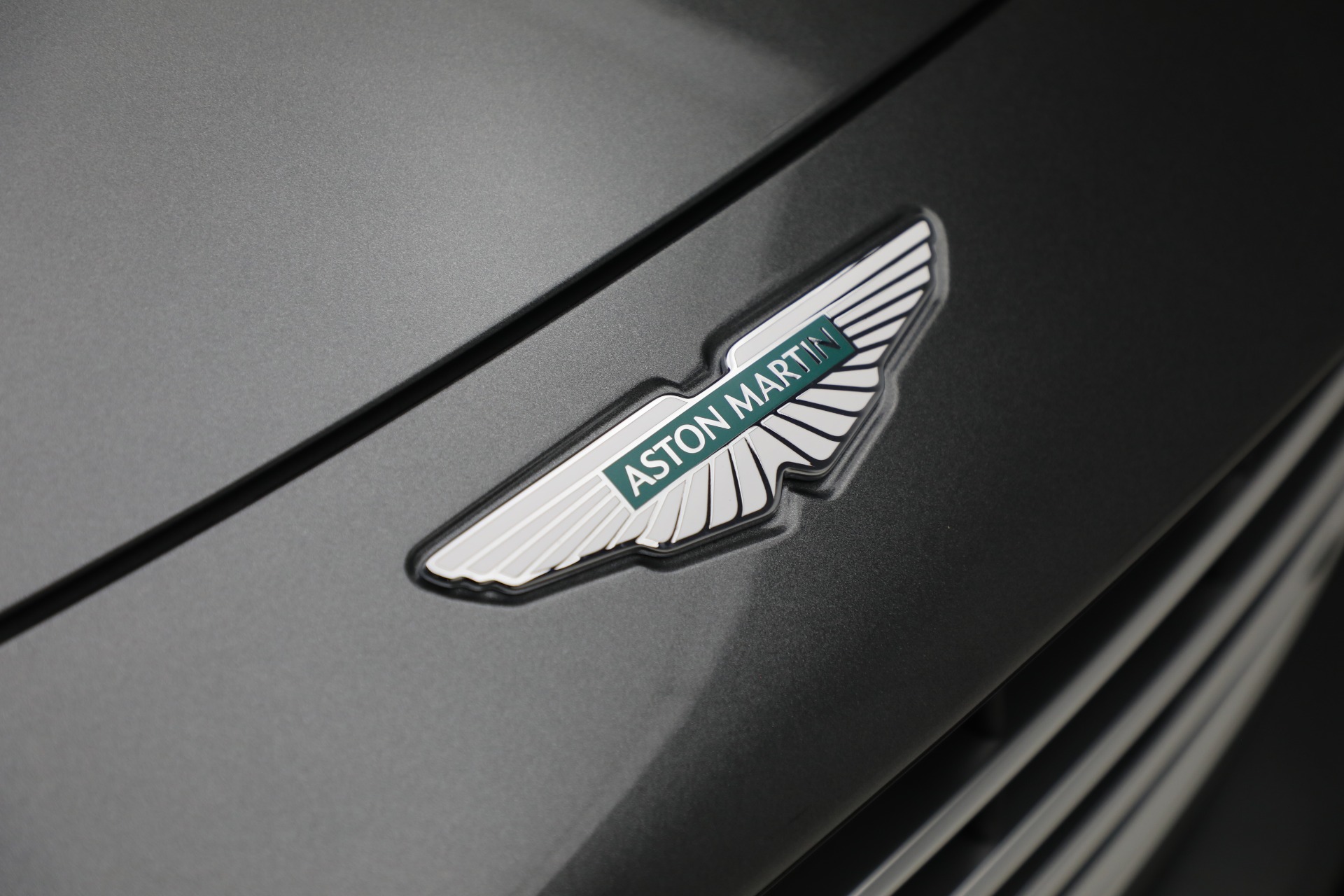 New-2025-Aston-Martin-DB12-Volante