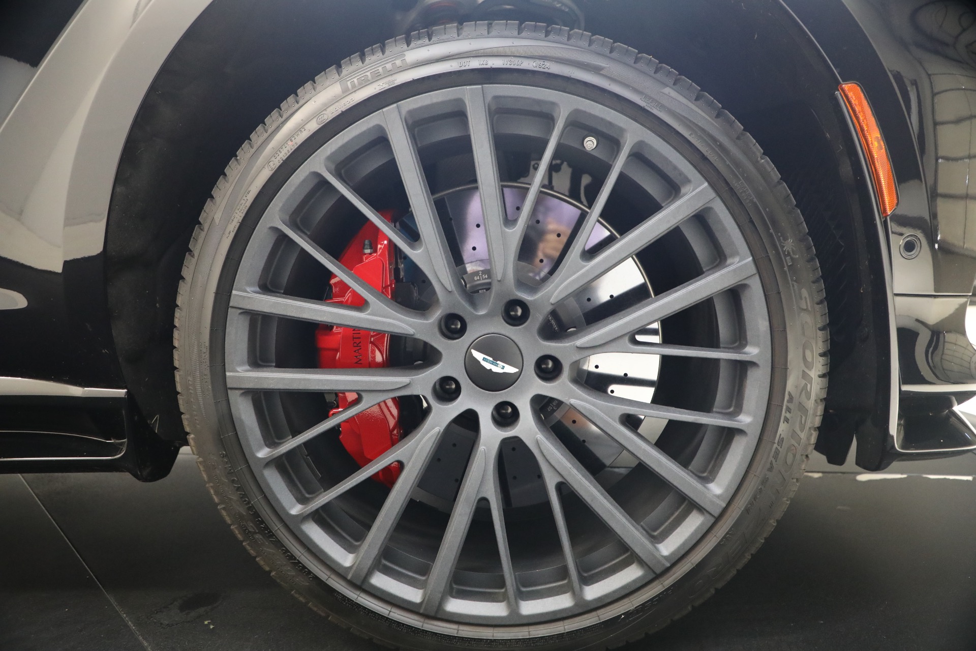Used-2025-Aston-Martin-DBX-707