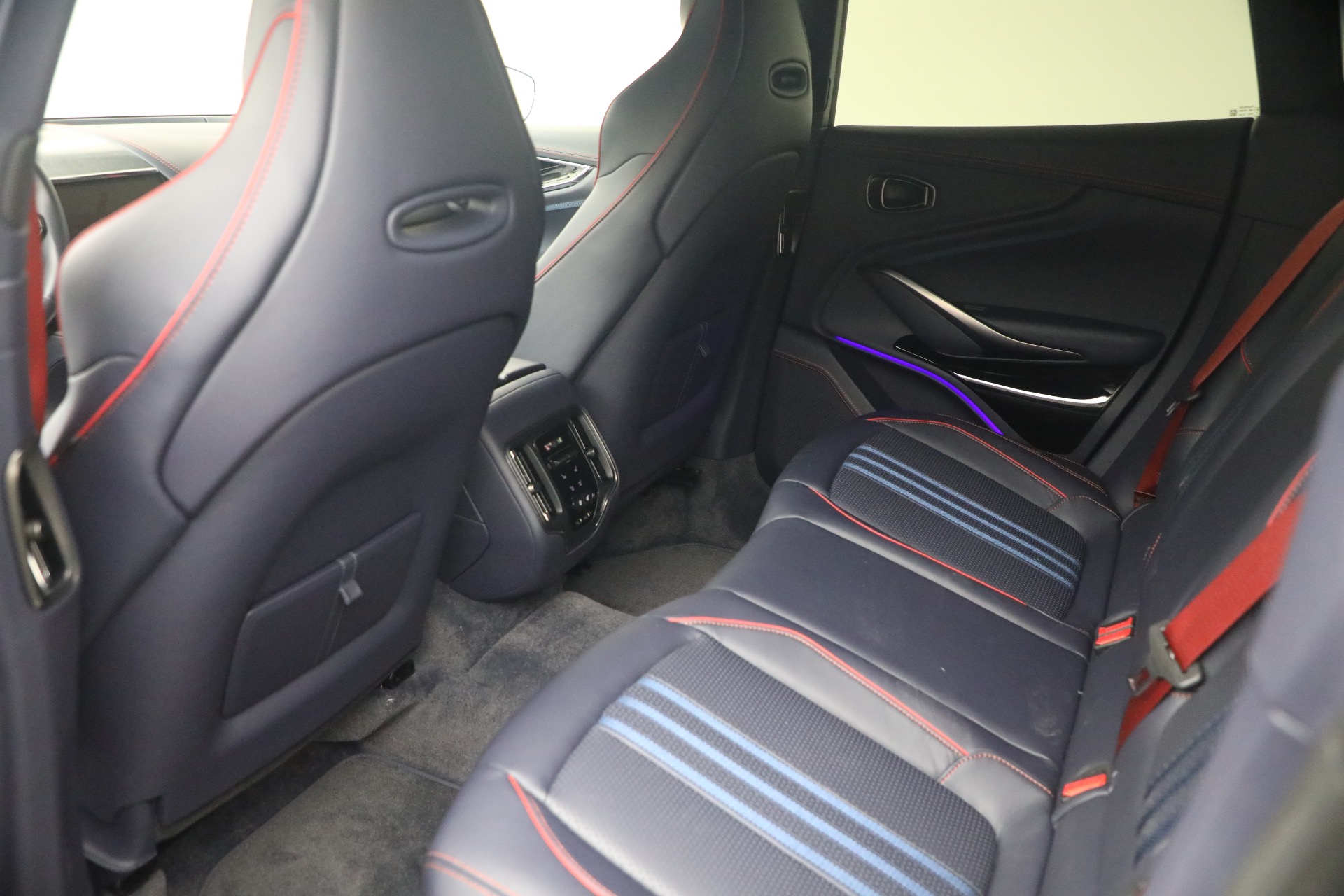 Used-2025-Aston-Martin-DBX-707