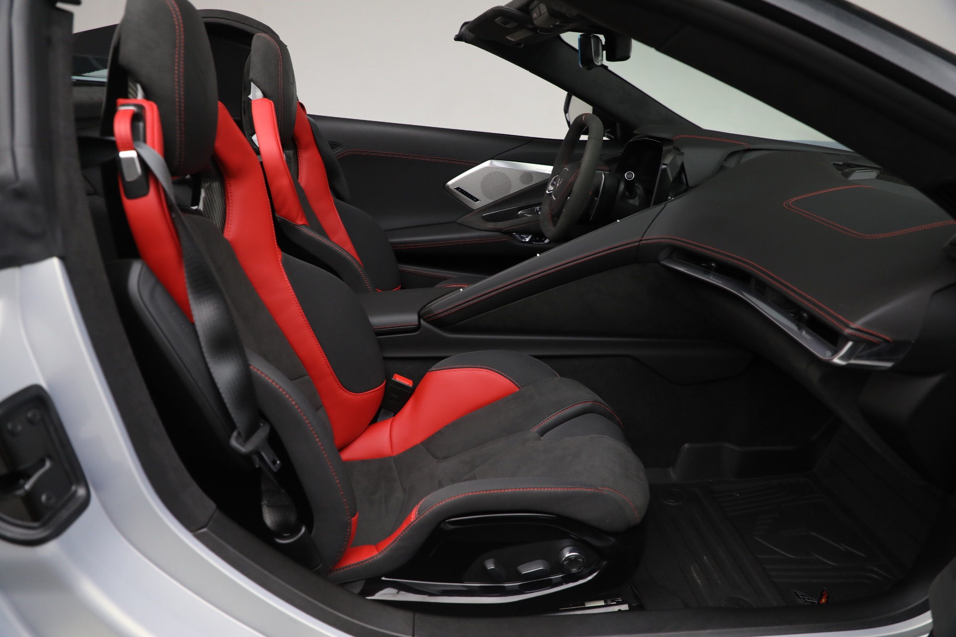 Used-2022-Chevrolet-Corvette-Stingray-3LT