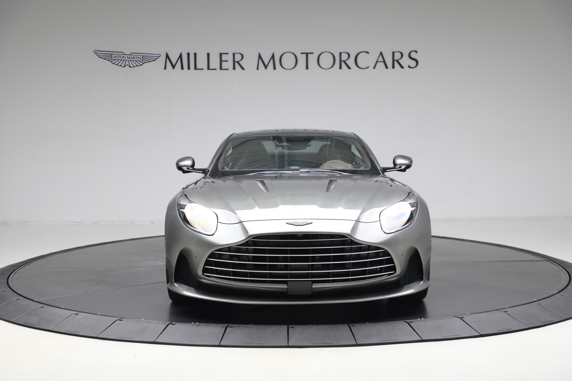 Used-2025-Aston-Martin-DB12-V8