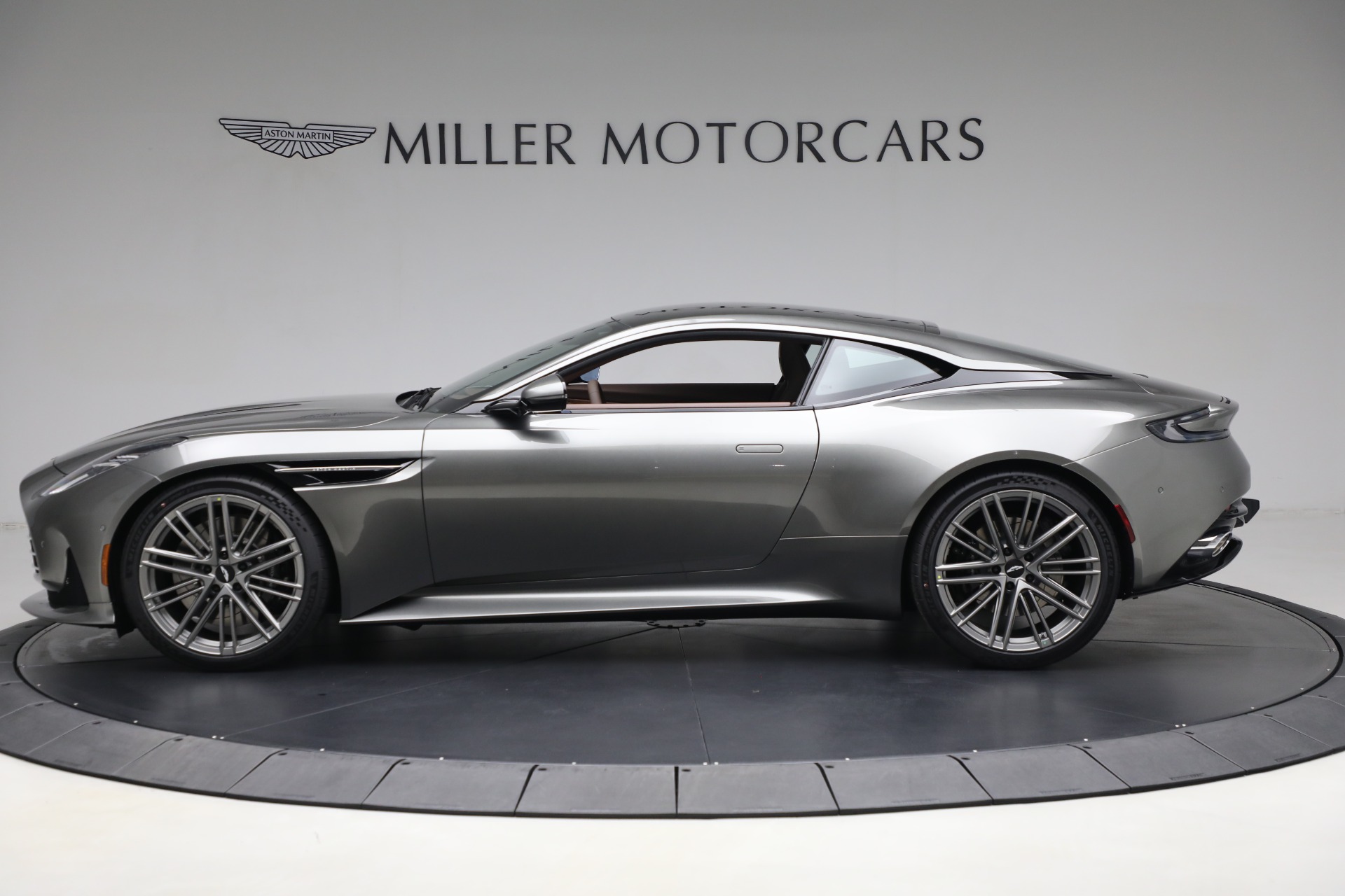 Used-2025-Aston-Martin-DB12-V8