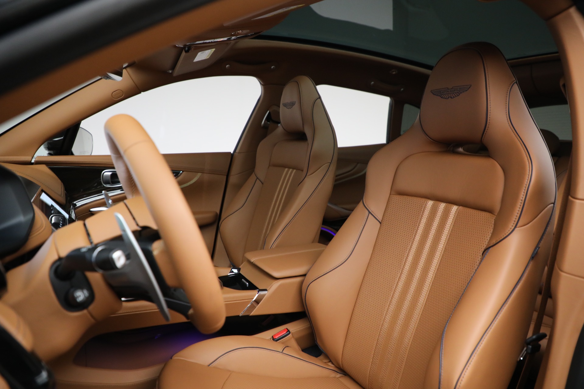 New-2025-Aston-Martin-DBX707-707