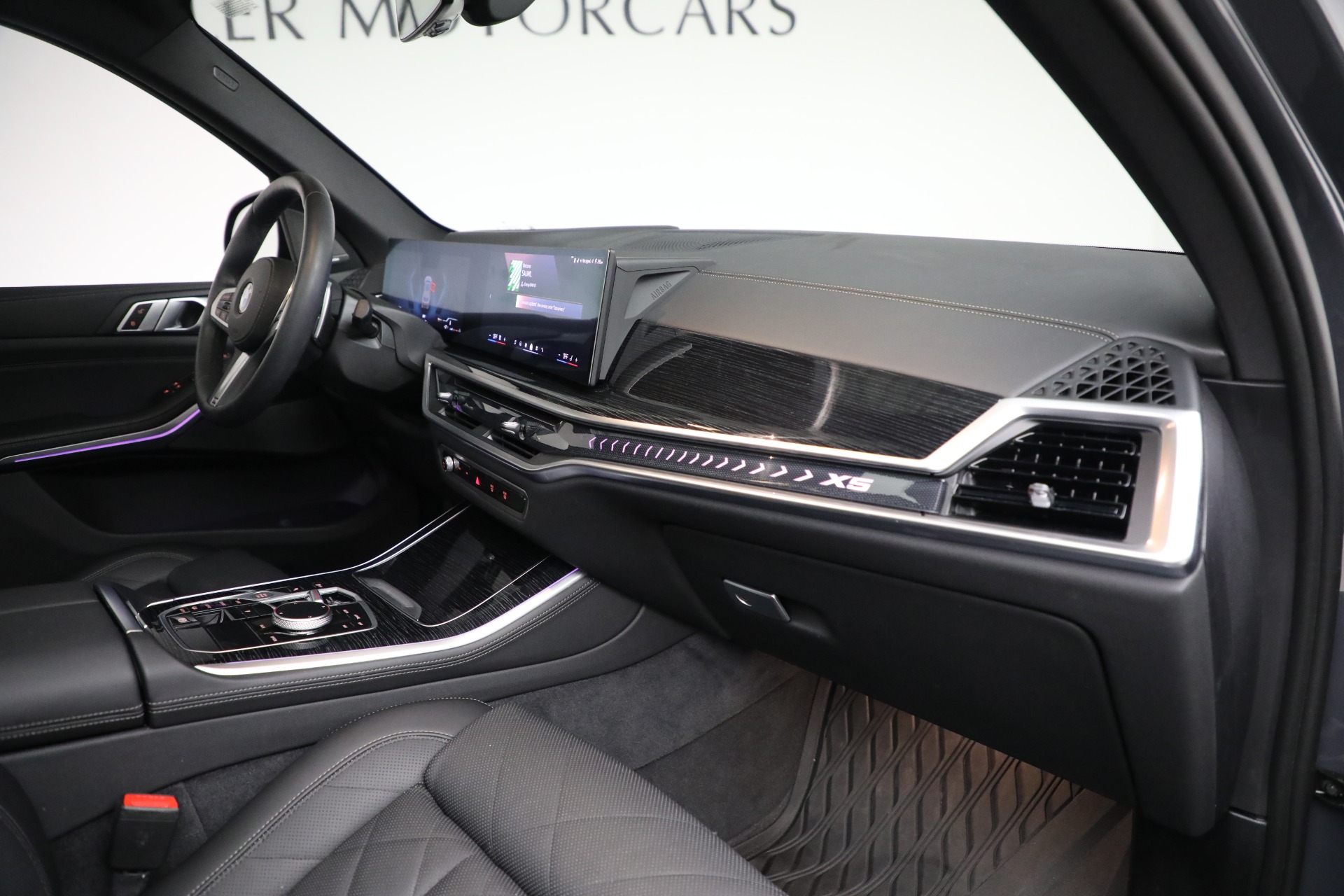 Used-2024-BMW-X5-xDrive40i