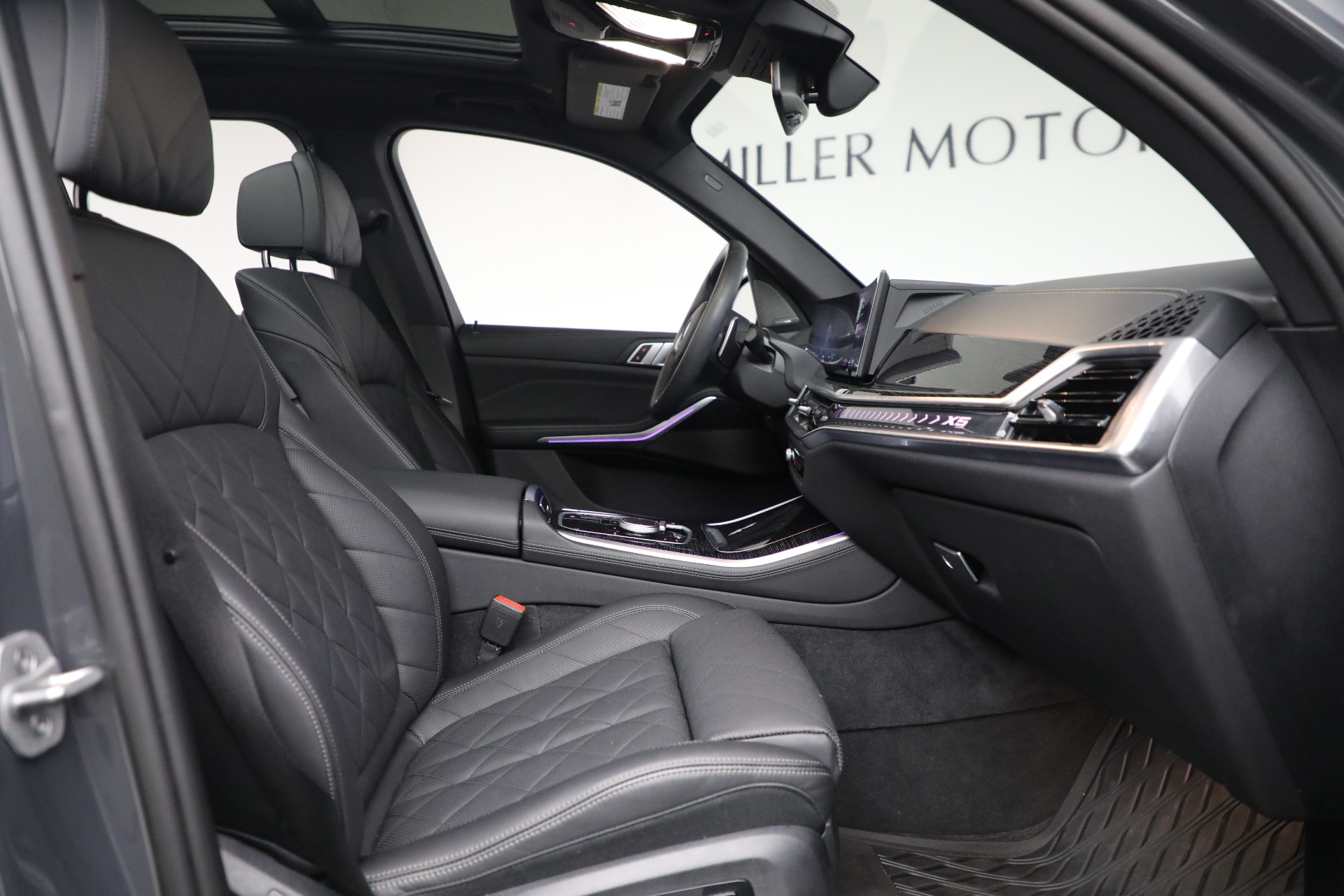 Used-2024-BMW-X5-xDrive40i